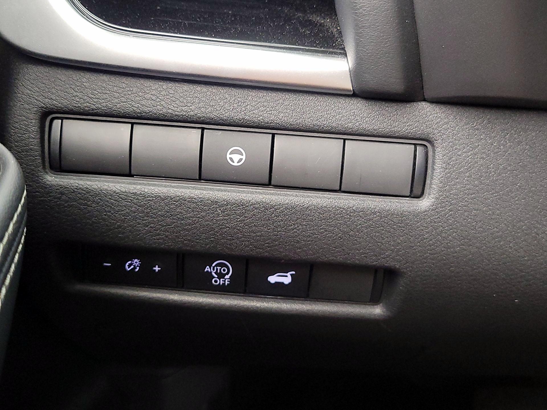 Thumbnail: 2023 Nissan Rogue - 13
