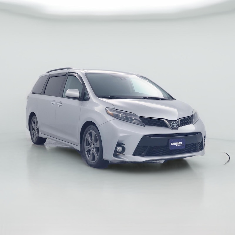 2020 Toyota Sienna SE