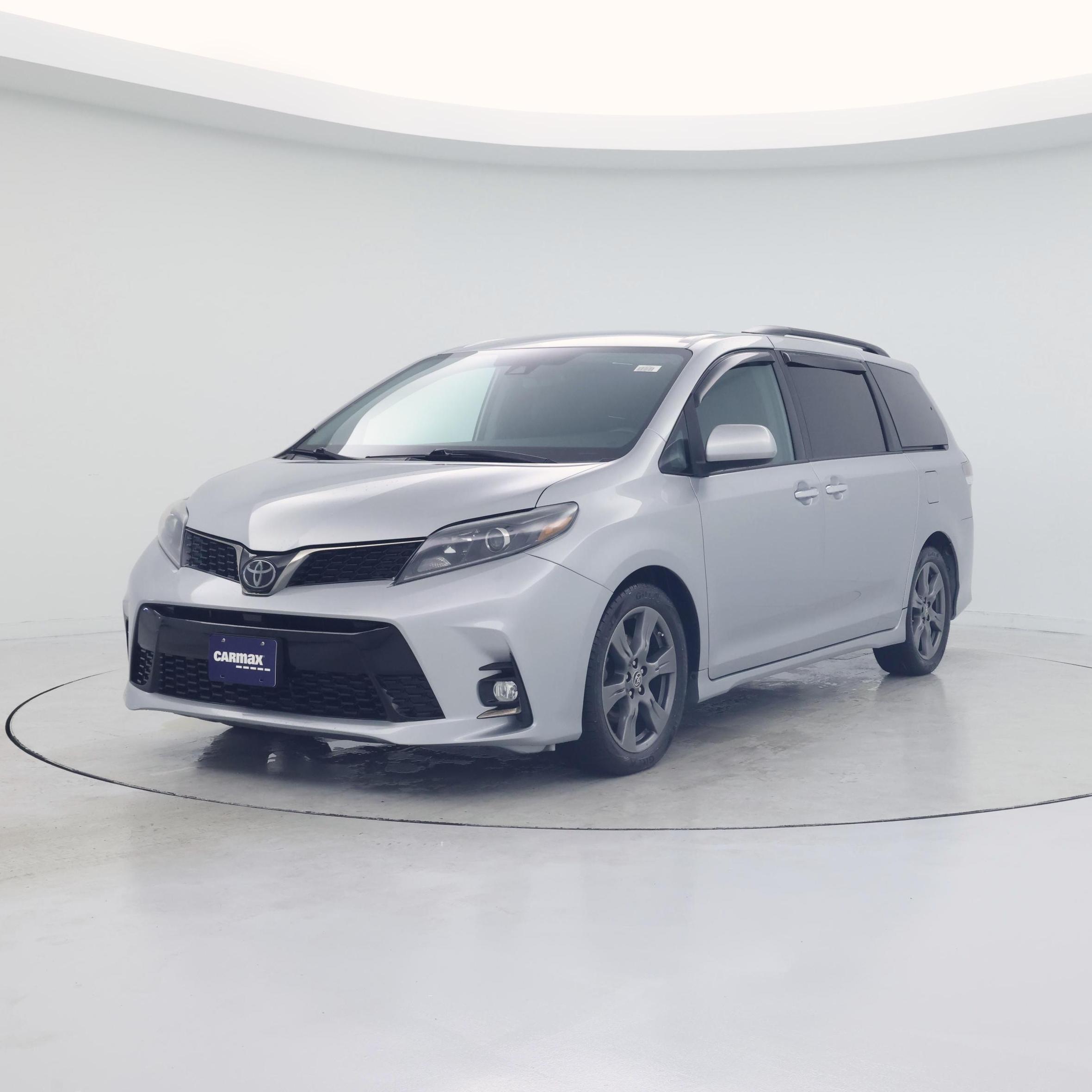 Thumbnail: 2020 Toyota Sienna - 4