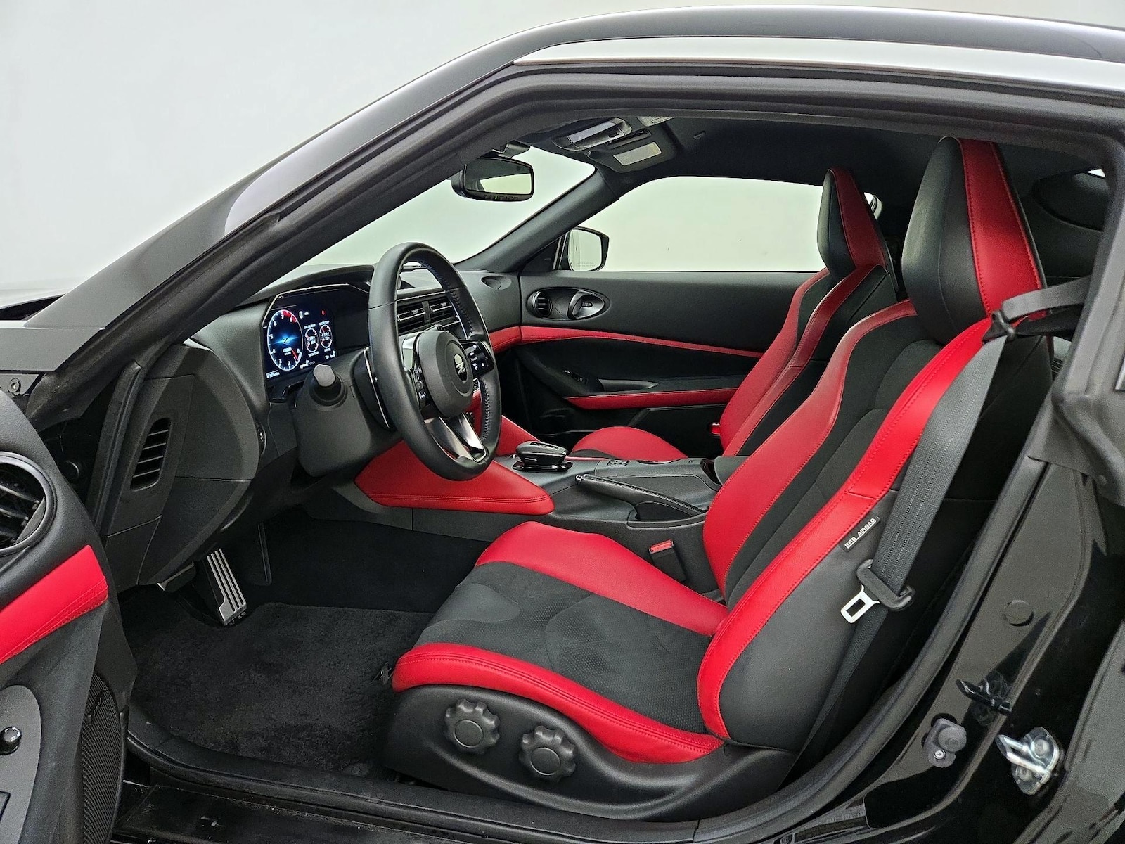 2024 Nissan Z Performance - Photo 12