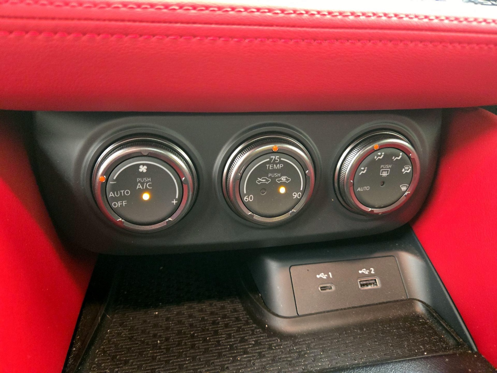 2024 Nissan Z Performance - Photo 18