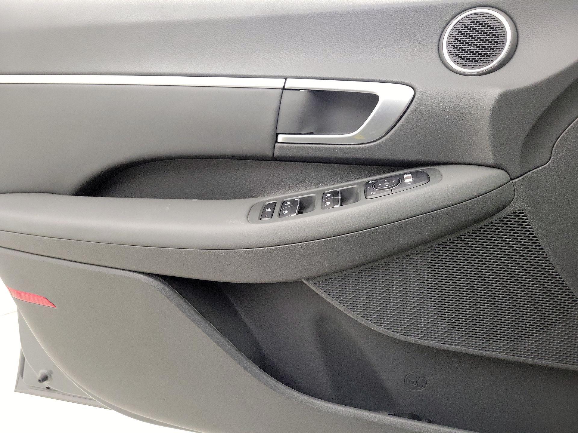 Thumbnail: 2021 Hyundai Sonata - 12