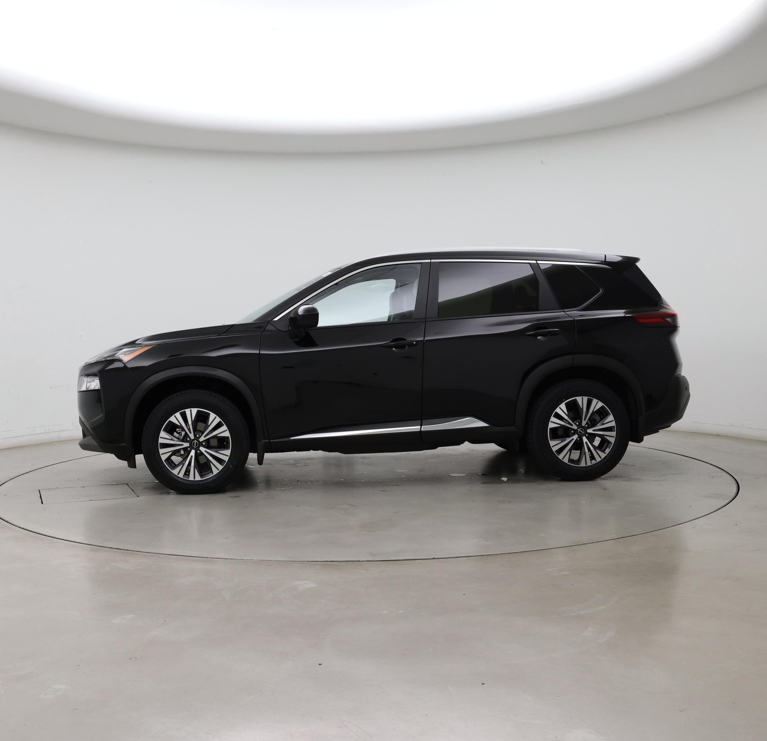 Thumbnail: 2023 Nissan Rogue - 3