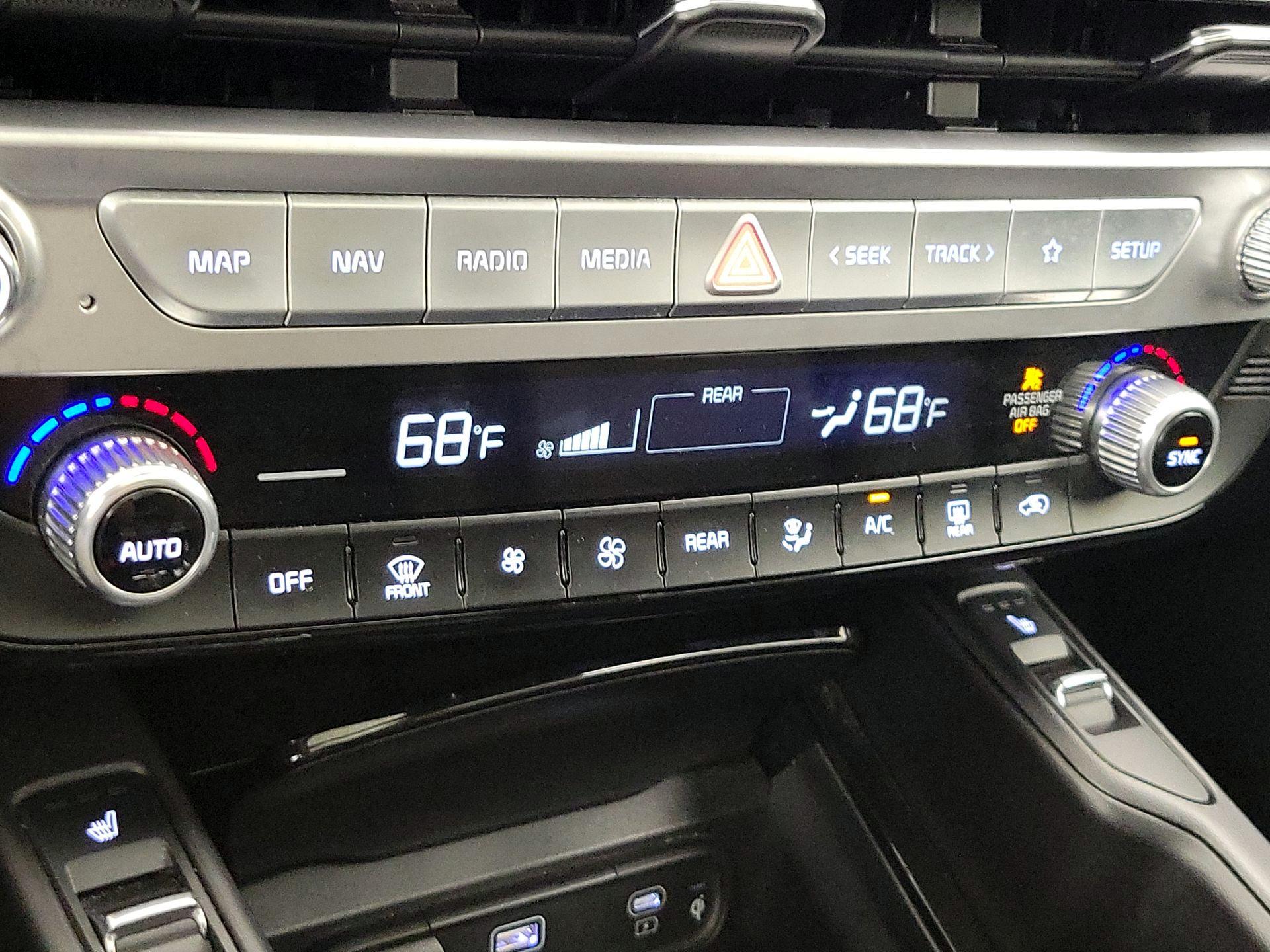 Thumbnail: 2025 Kia Telluride - 16