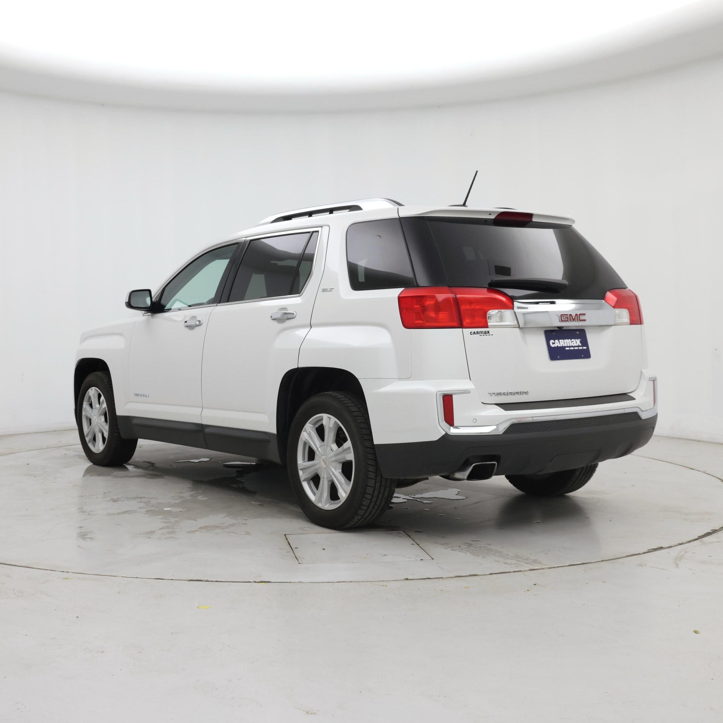 Thumbnail: 2017 GMC Terrain - 2