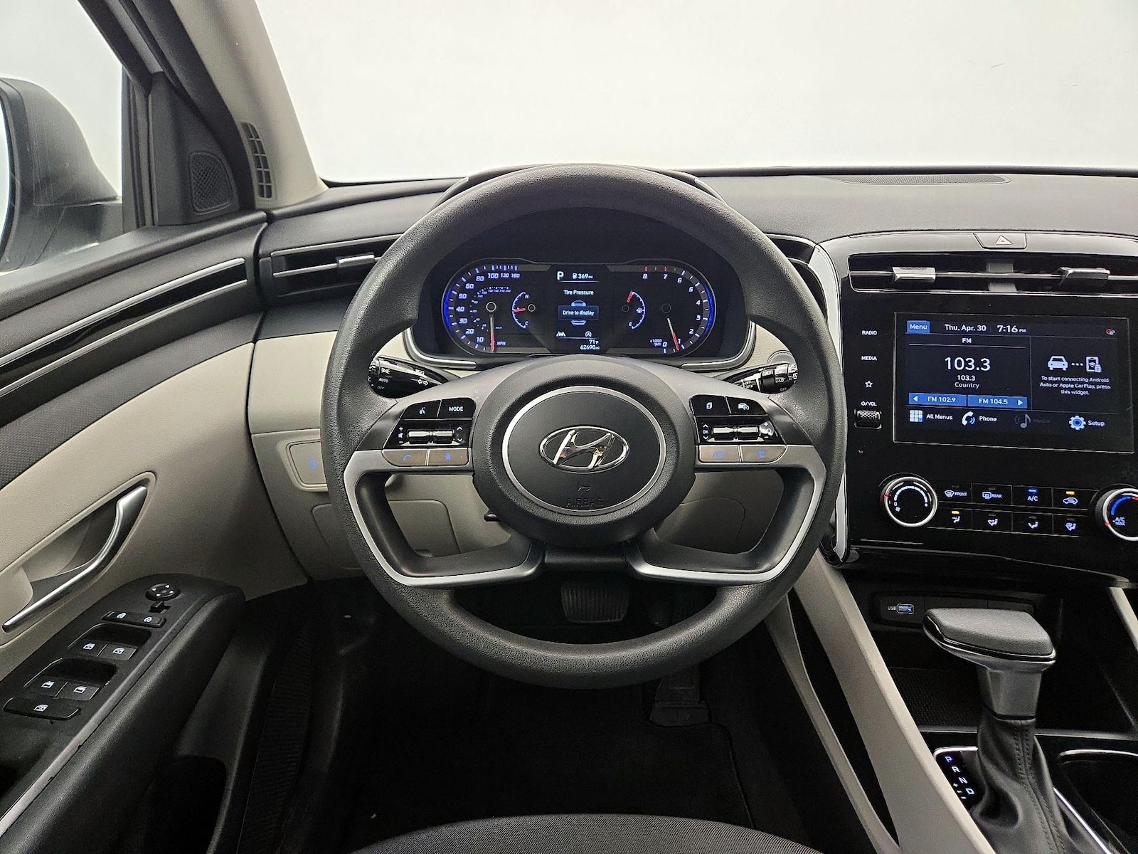 2022 Hyundai Tucson SEL - Photo 11