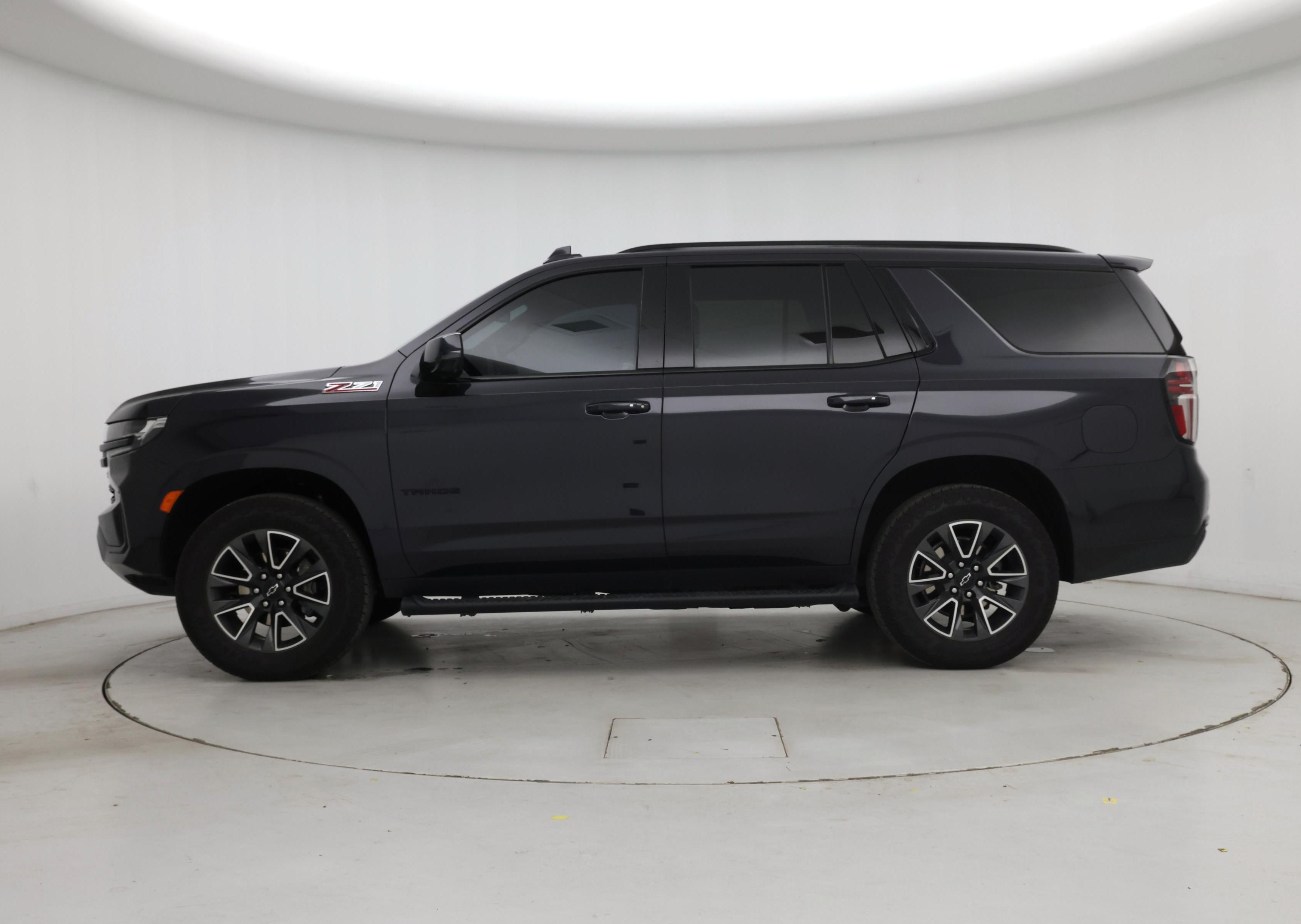 Thumbnail: 2023 Chevrolet Tahoe - 3