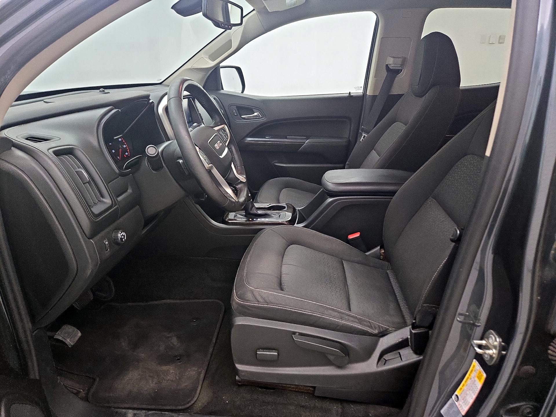 Thumbnail: 2015 GMC Canyon - 11