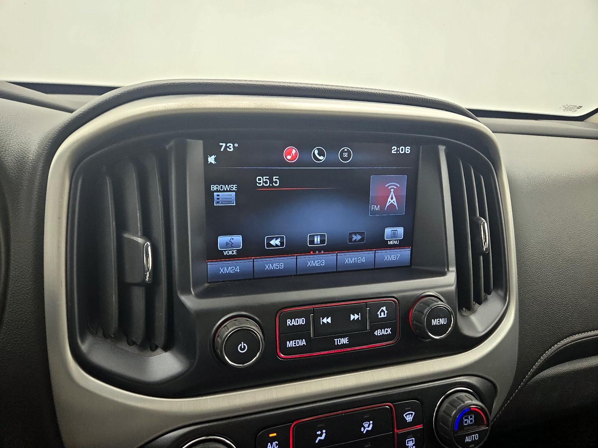 Thumbnail: 2015 GMC Canyon - 15