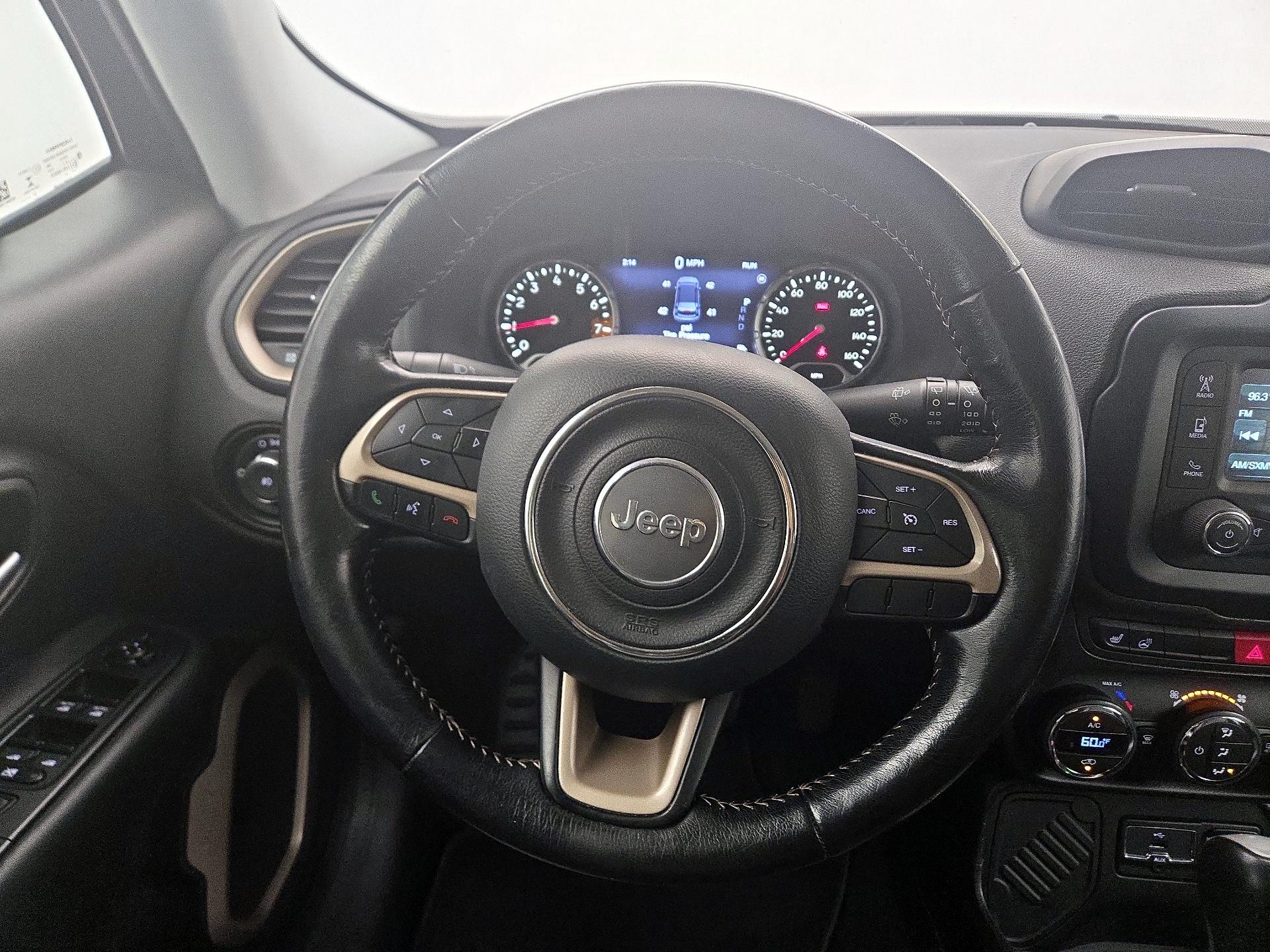 Thumbnail: 2017 Jeep Renegade - 10