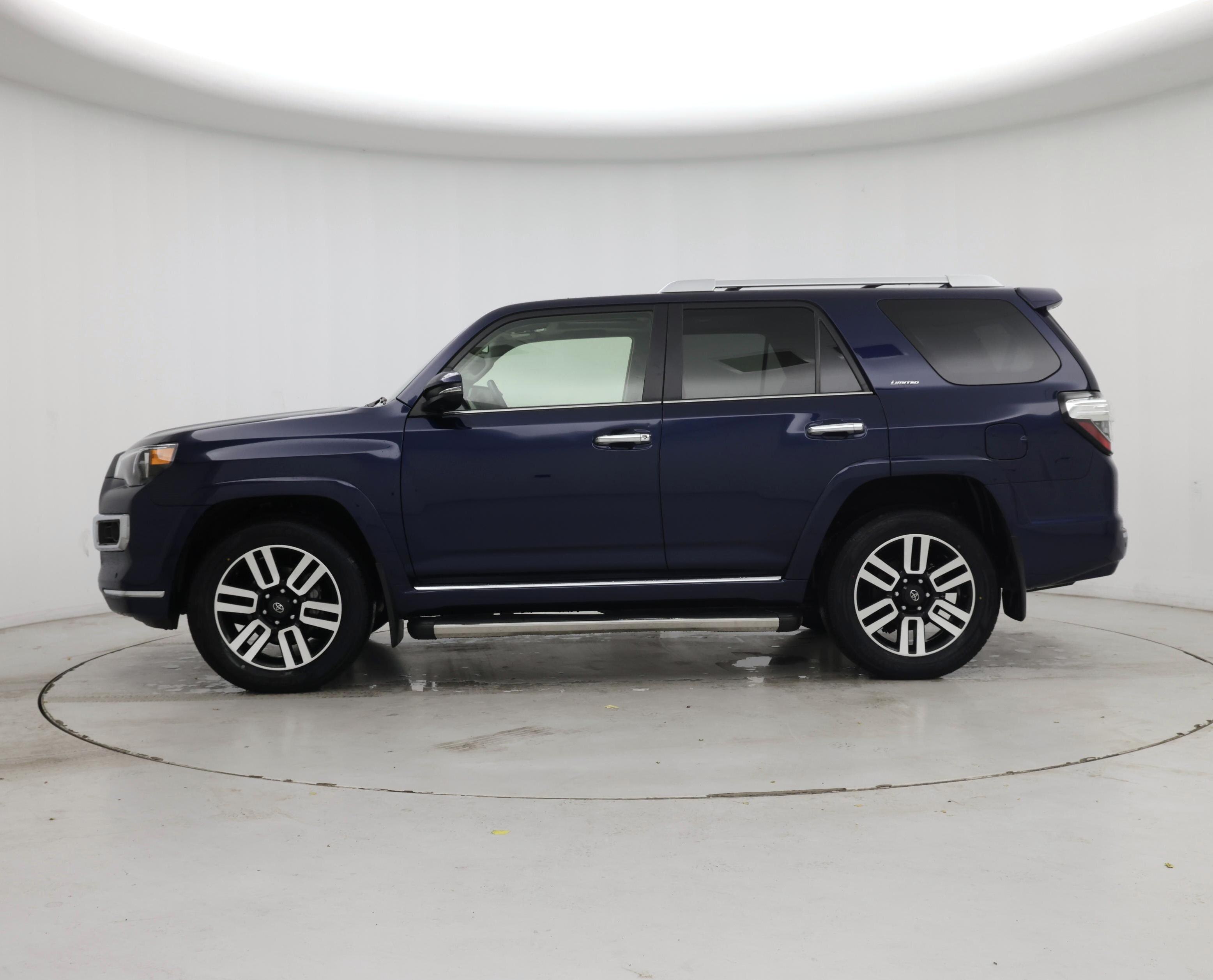 Thumbnail: 2022 Toyota 4Runner - 3
