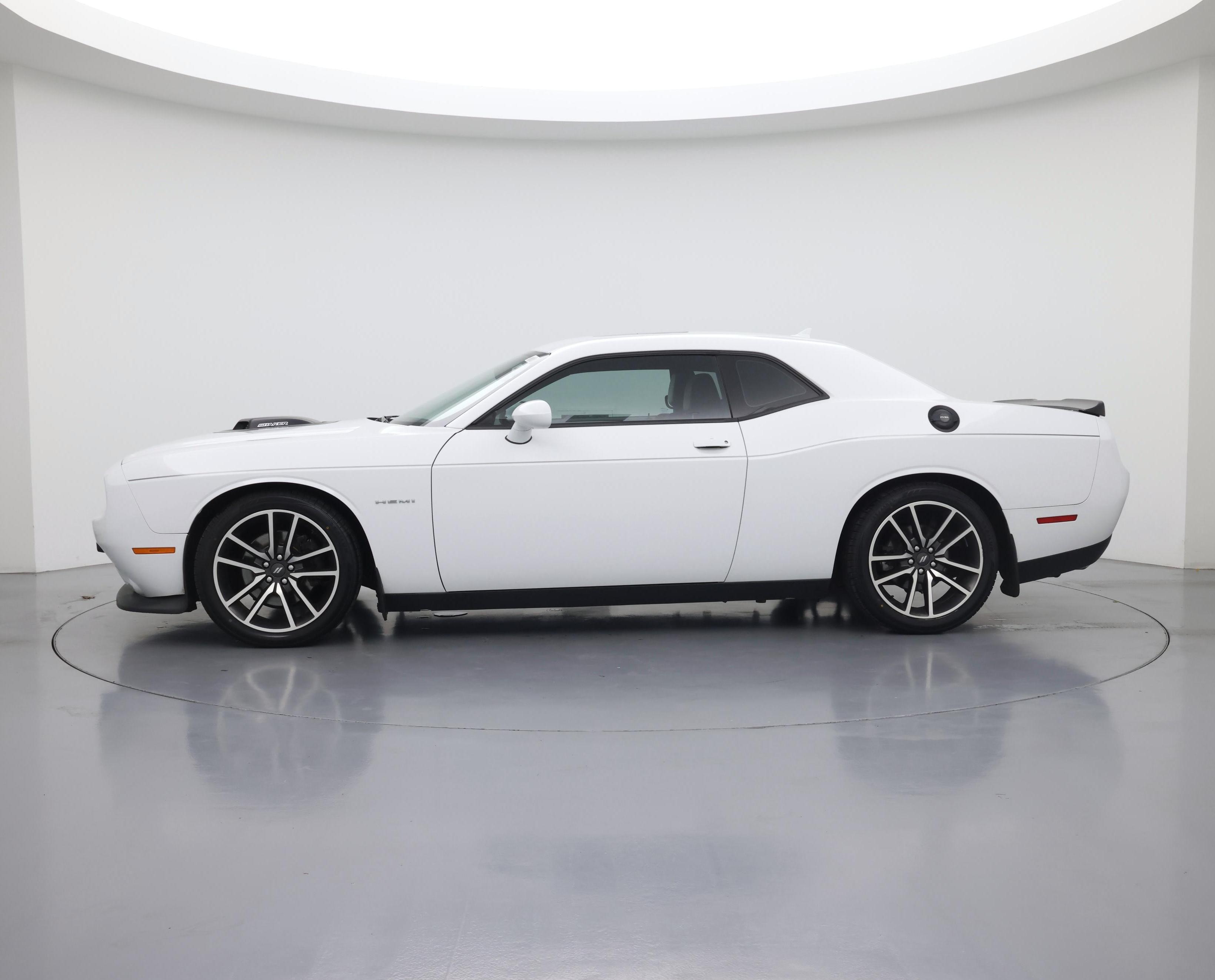 Thumbnail: 2021 Dodge Challenger - 3