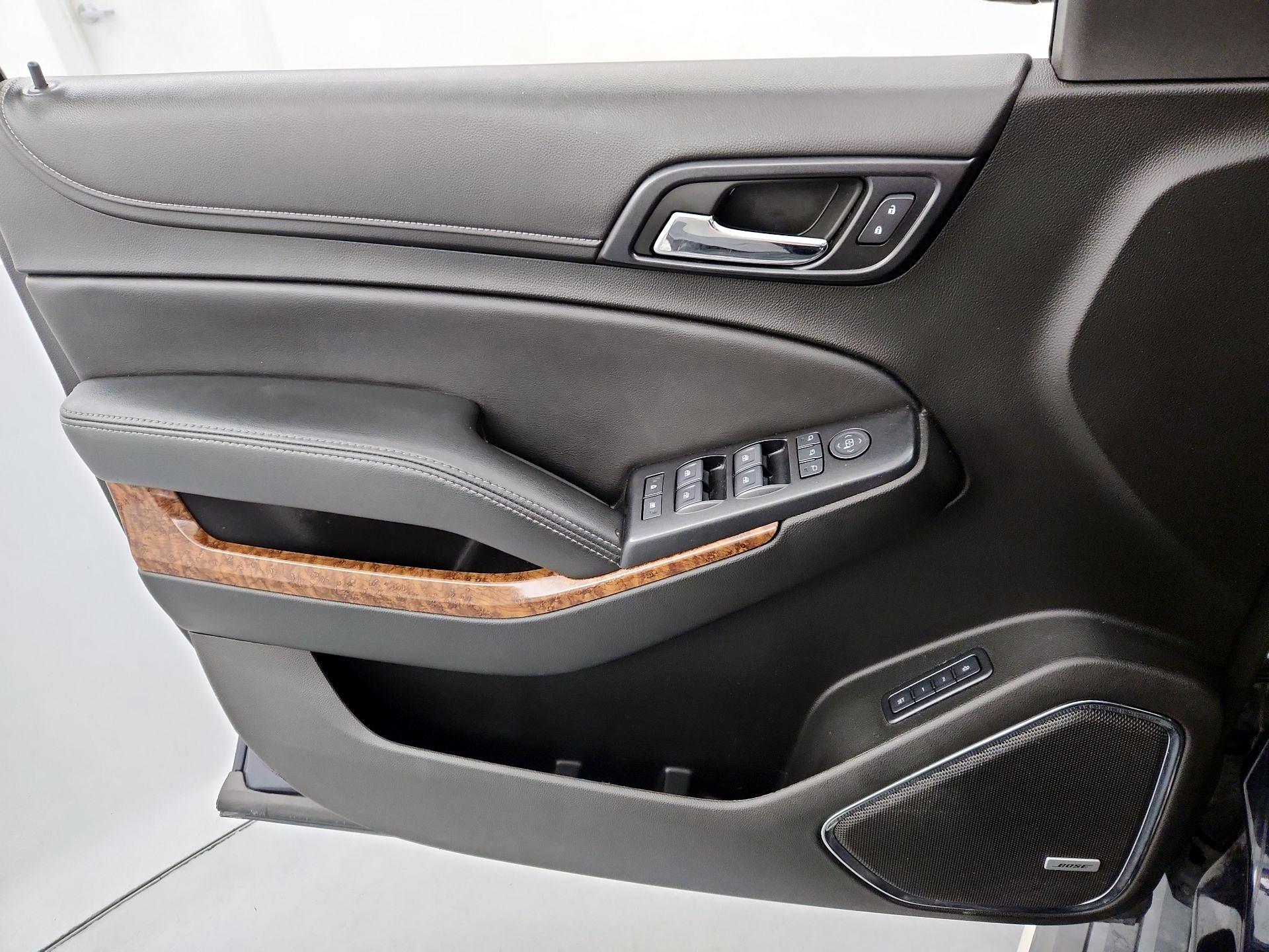 Thumbnail: 2020 Chevrolet Tahoe - 12