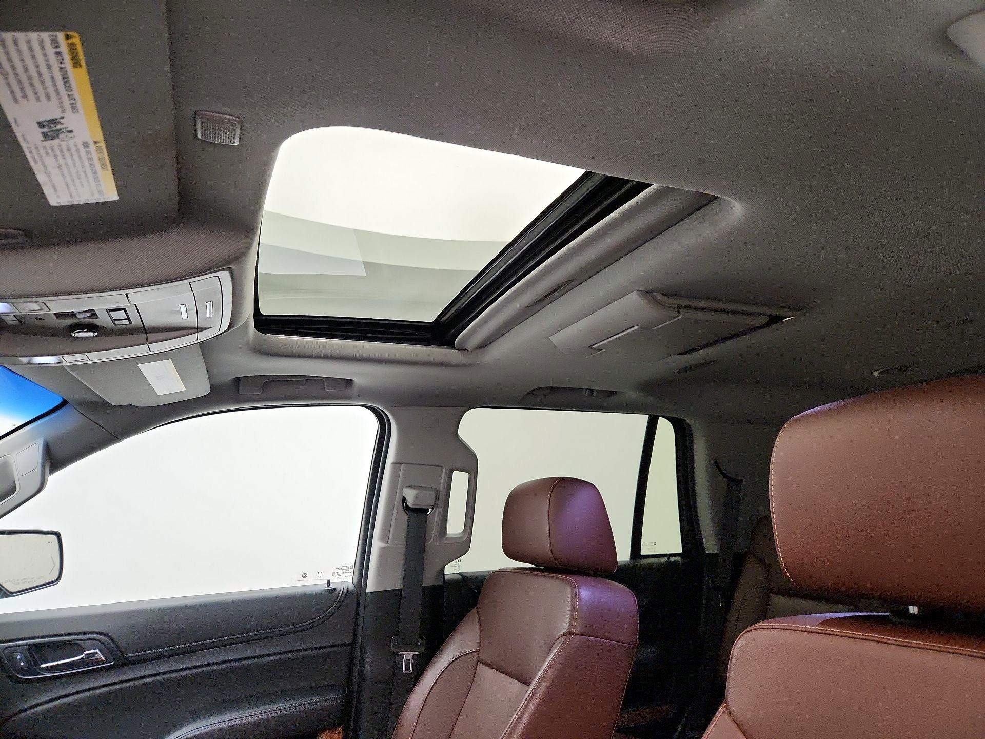 Thumbnail: 2020 Chevrolet Tahoe - 20