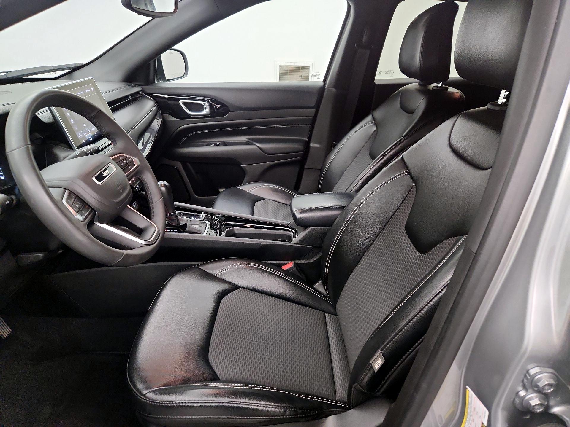 Thumbnail: 2023 Jeep Compass - 11