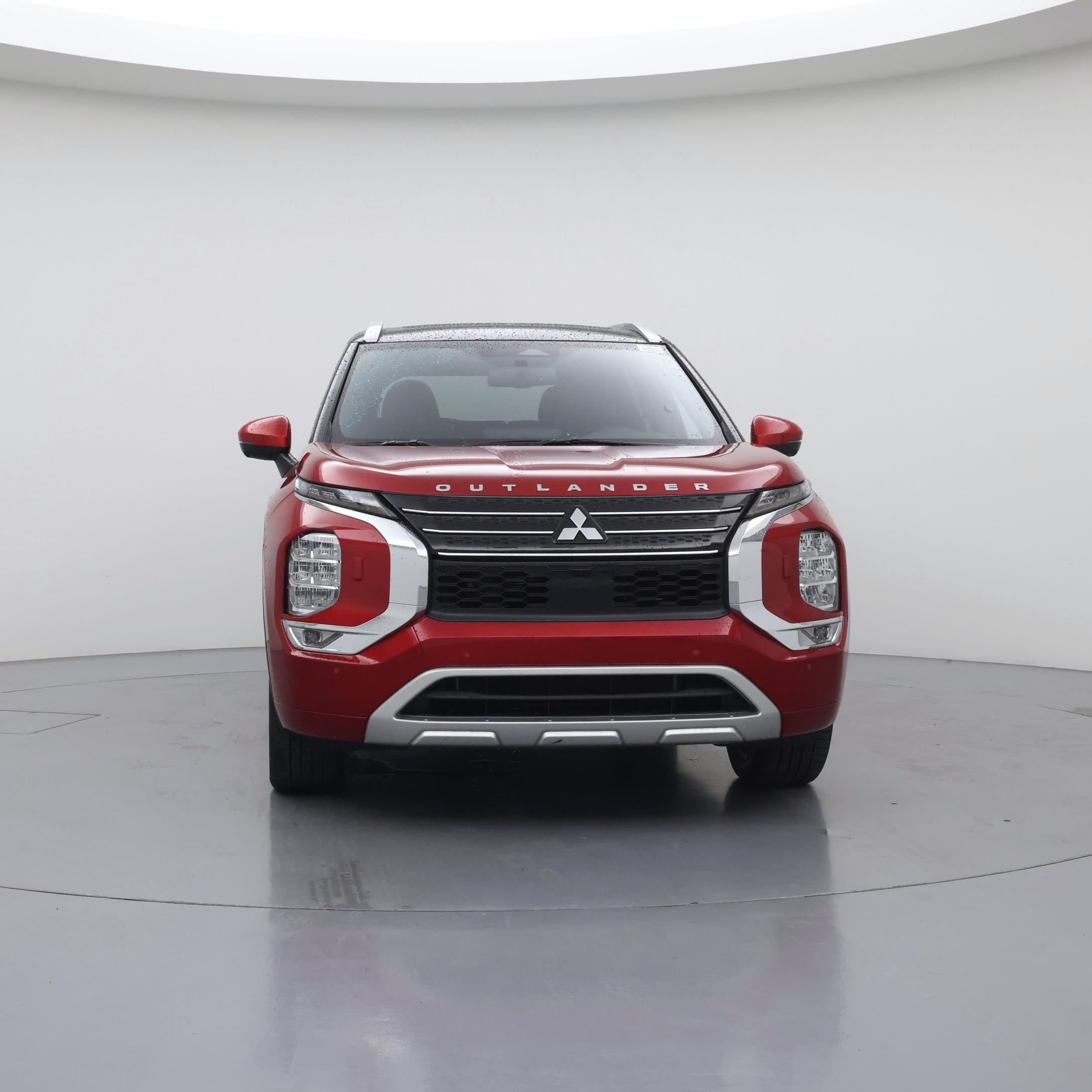 Thumbnail: 2023 Mitsubishi Outlander - 5