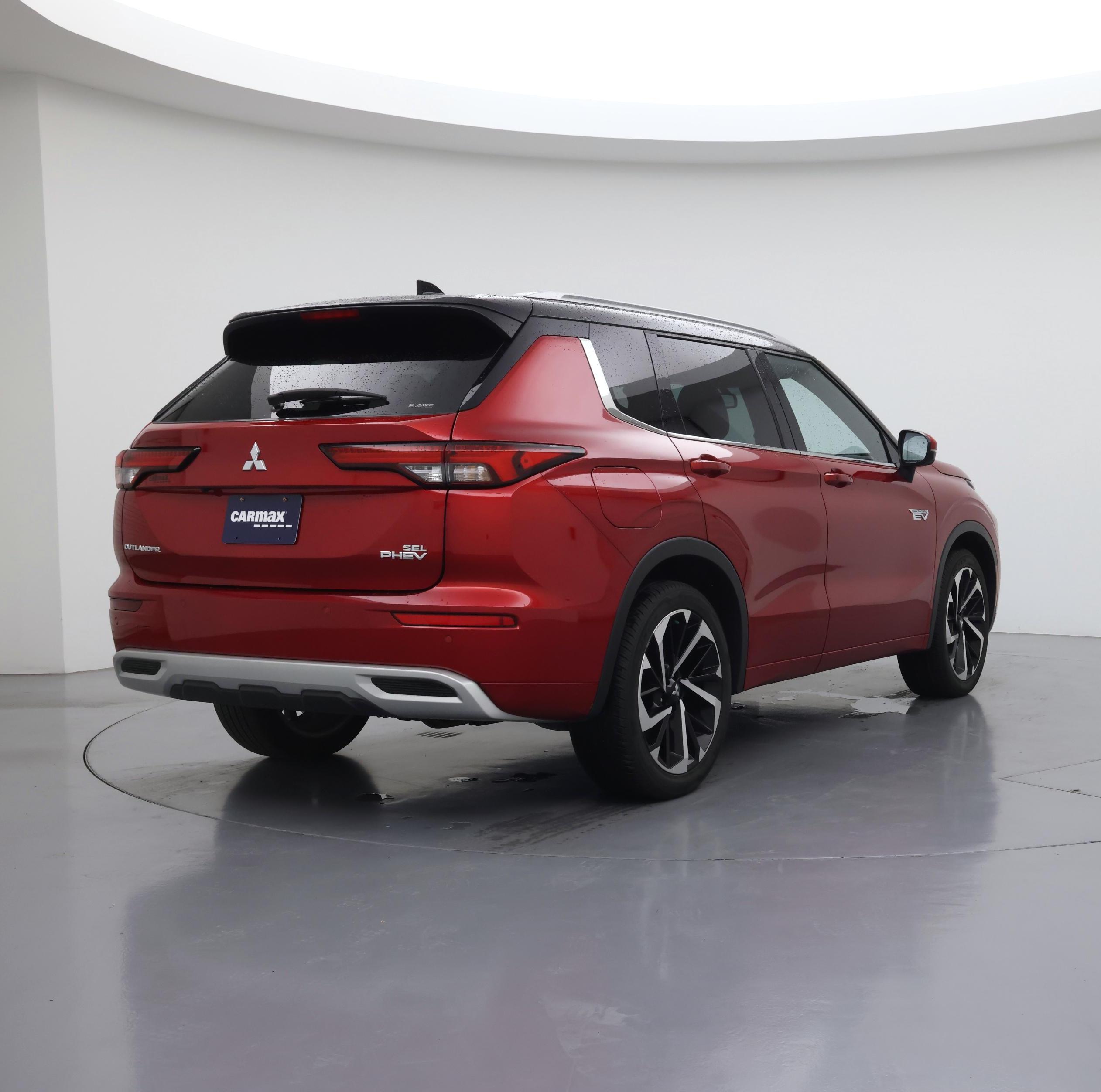 Thumbnail: 2023 Mitsubishi Outlander - 8