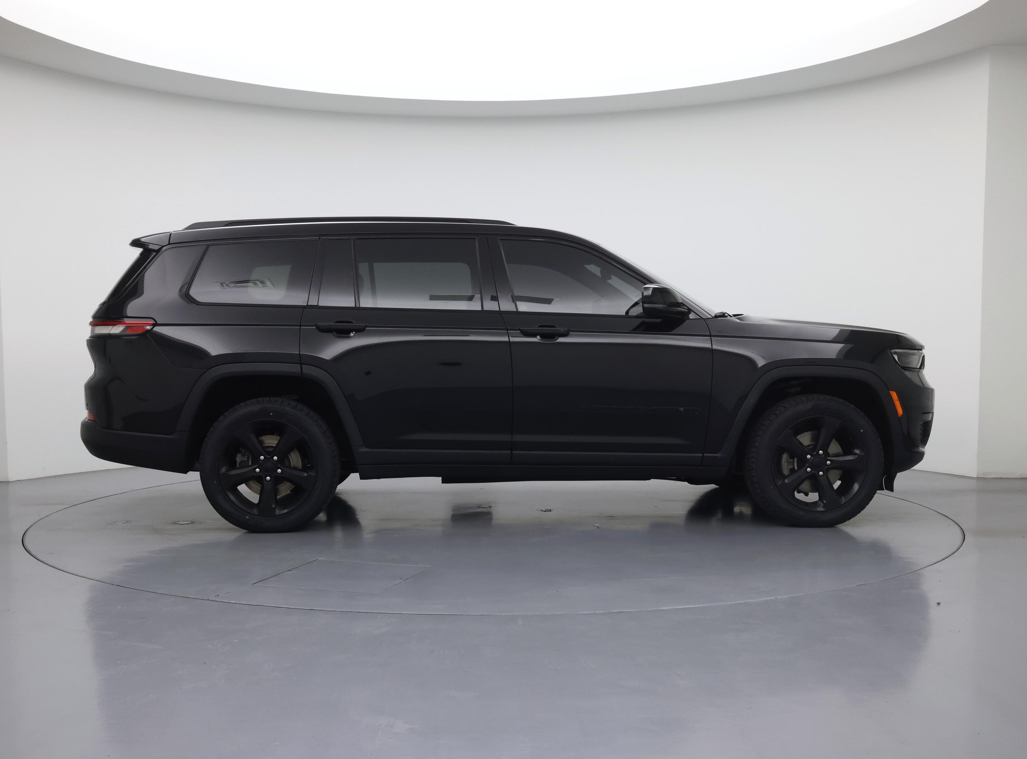 Thumbnail: 2023 Jeep Grand Cherokee L - 7