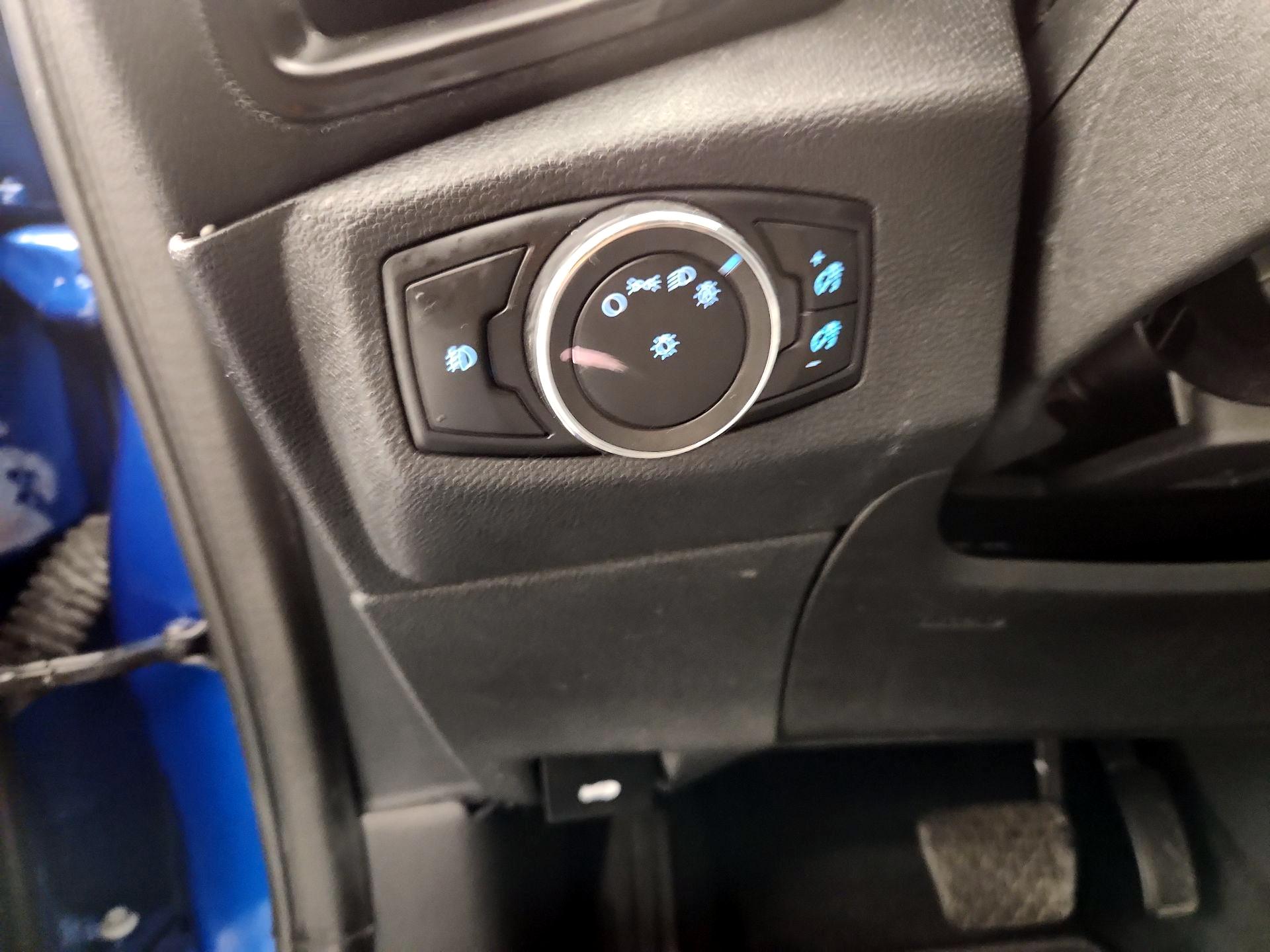 Thumbnail: 2020 Ford EcoSport - 13