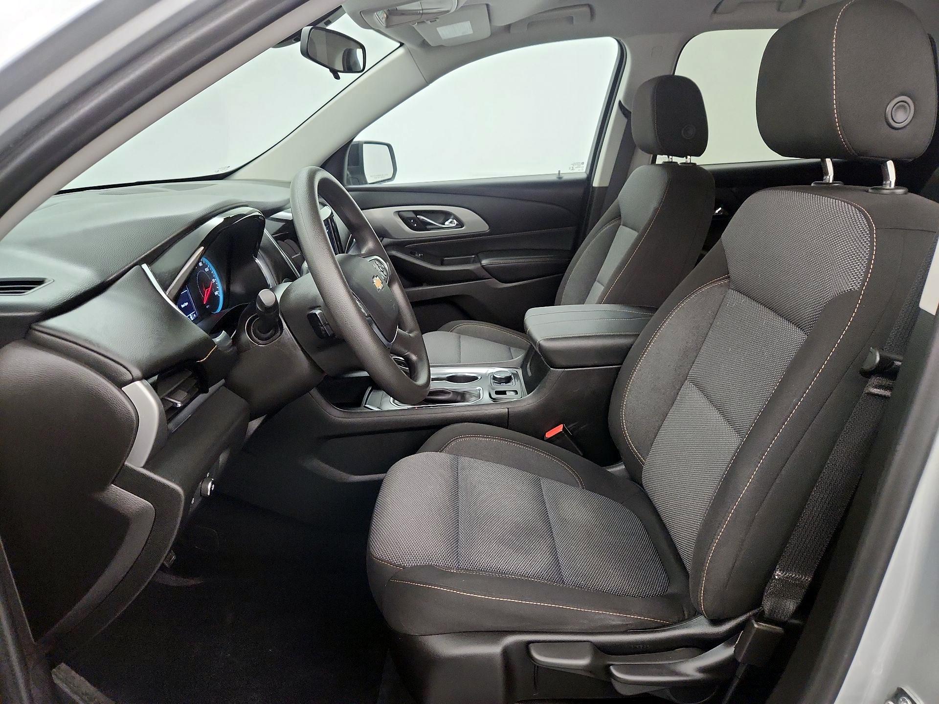 Thumbnail: 2021 Chevrolet Traverse - 11