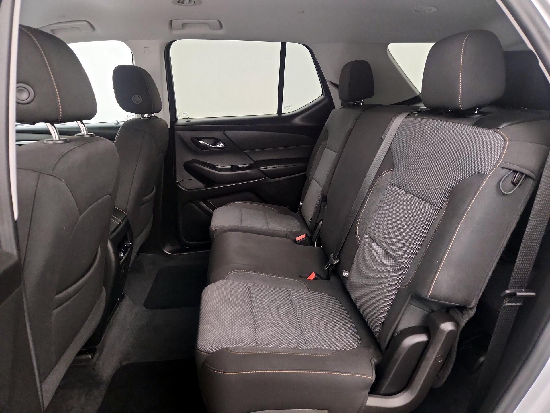Thumbnail: 2021 Chevrolet Traverse - 19