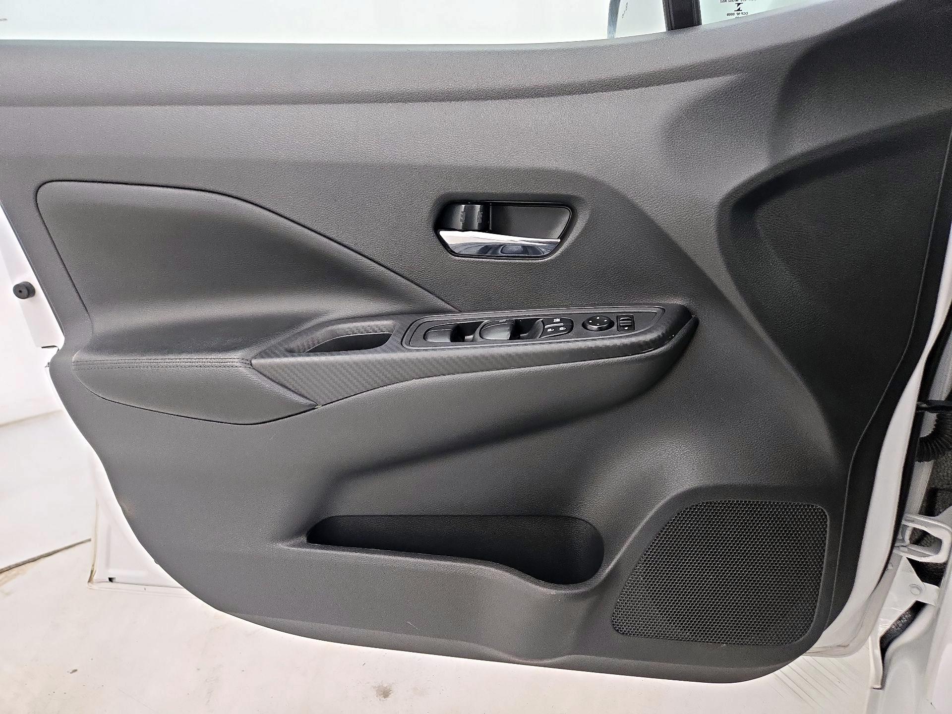 Thumbnail: 2020 Nissan Versa - 12