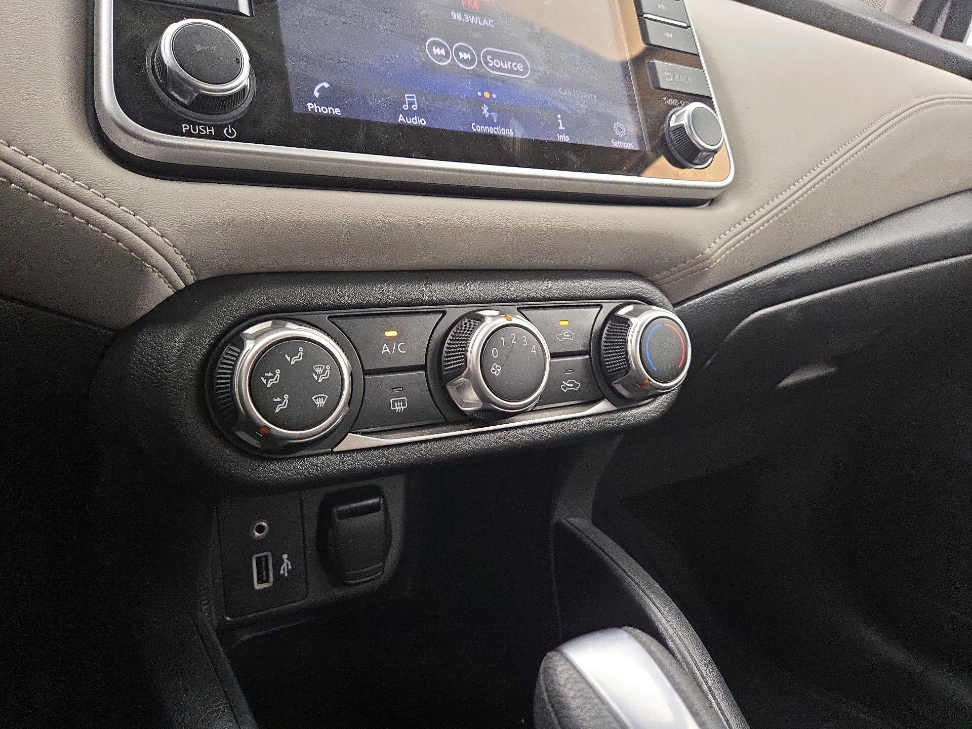 Thumbnail: 2020 Nissan Versa - 15