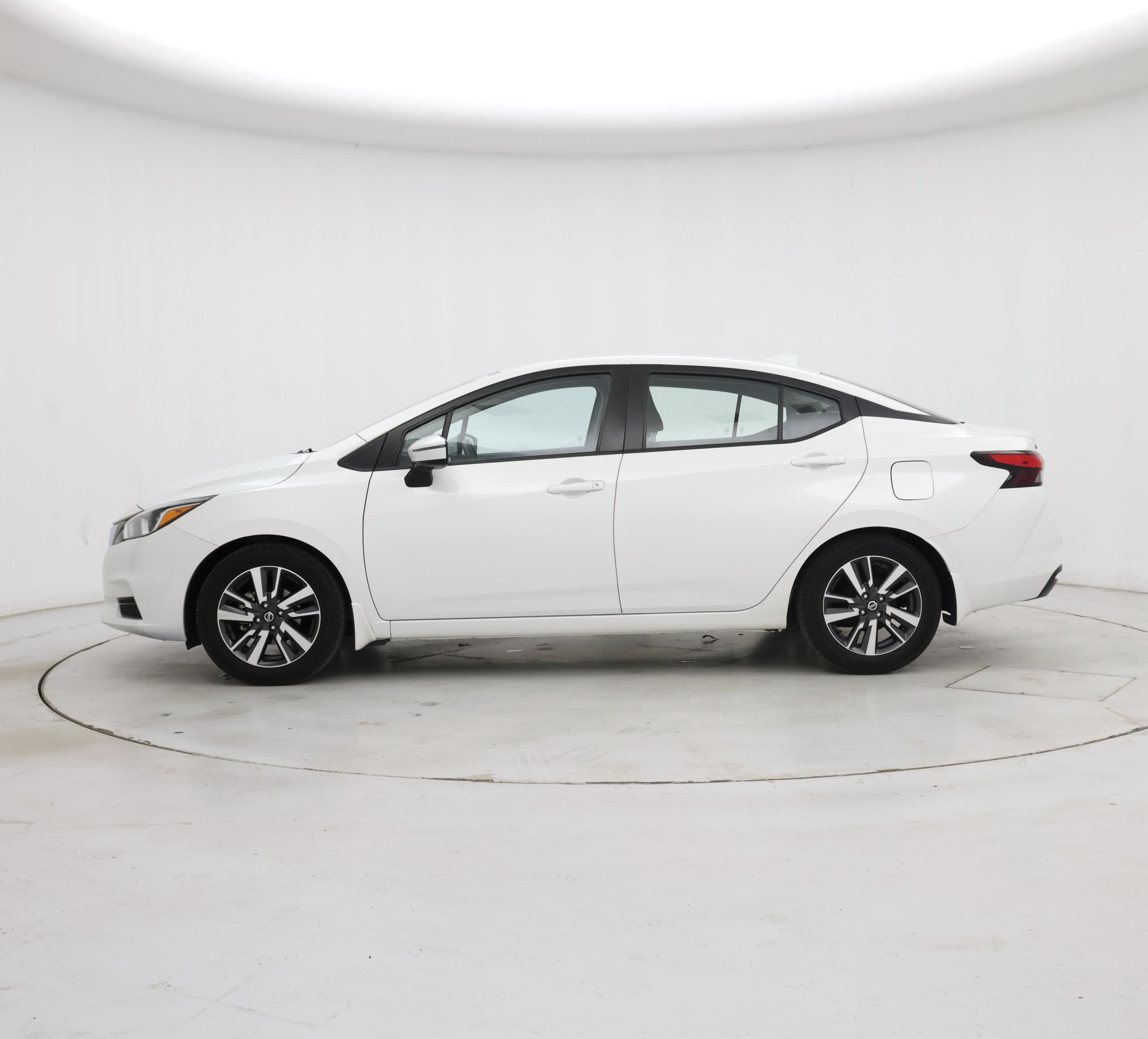 Thumbnail: 2020 Nissan Versa - 3