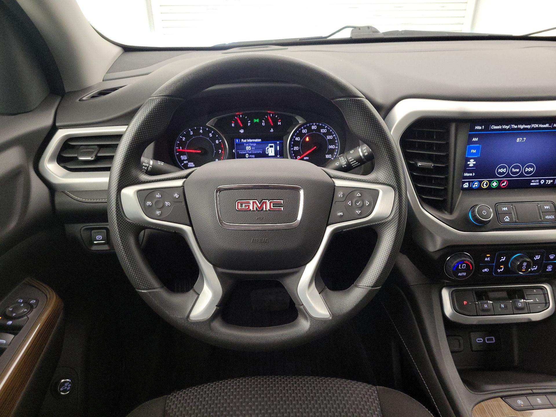 Thumbnail: 2023 GMC Acadia - 10