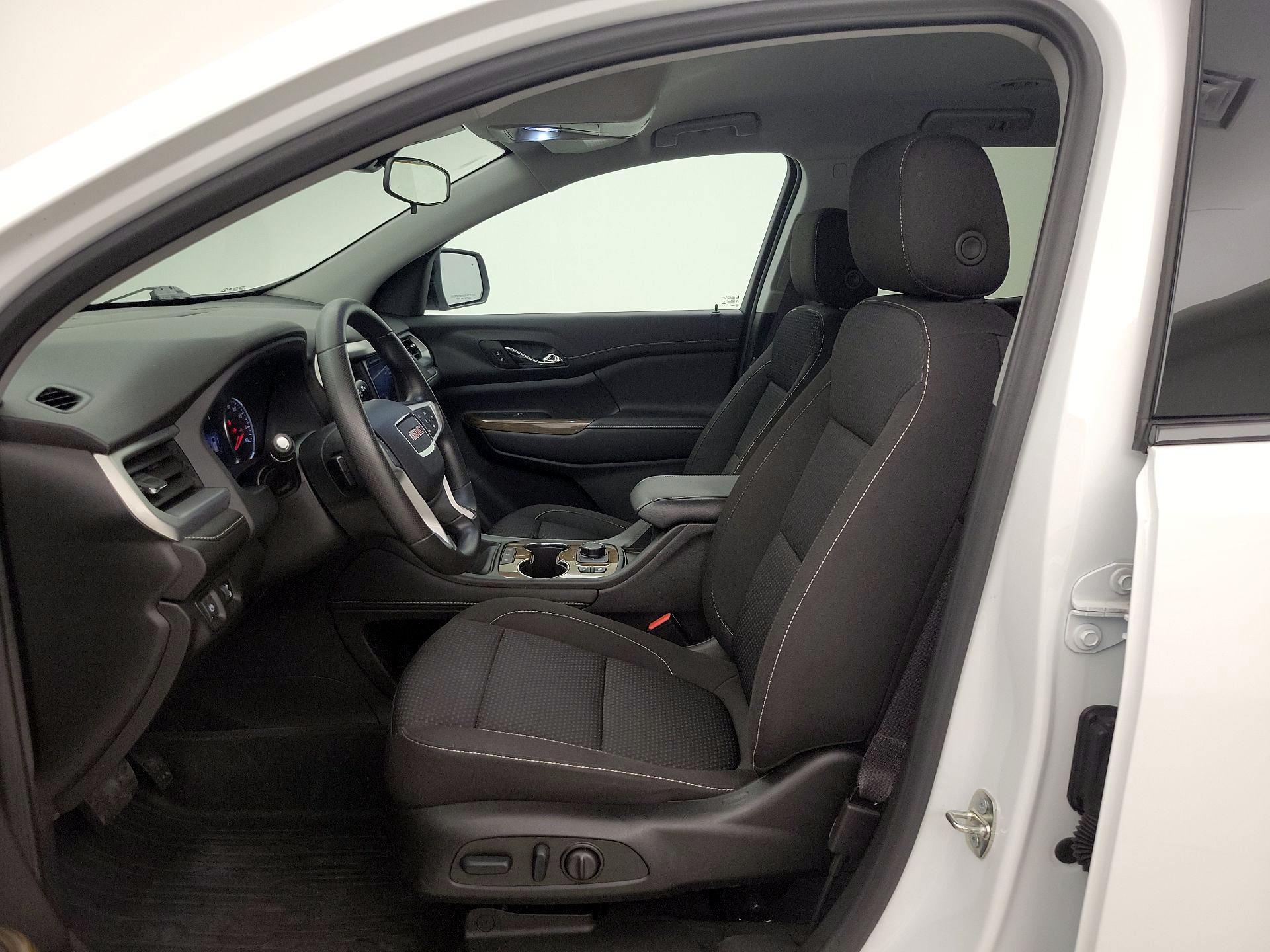 Thumbnail: 2023 GMC Acadia - 11
