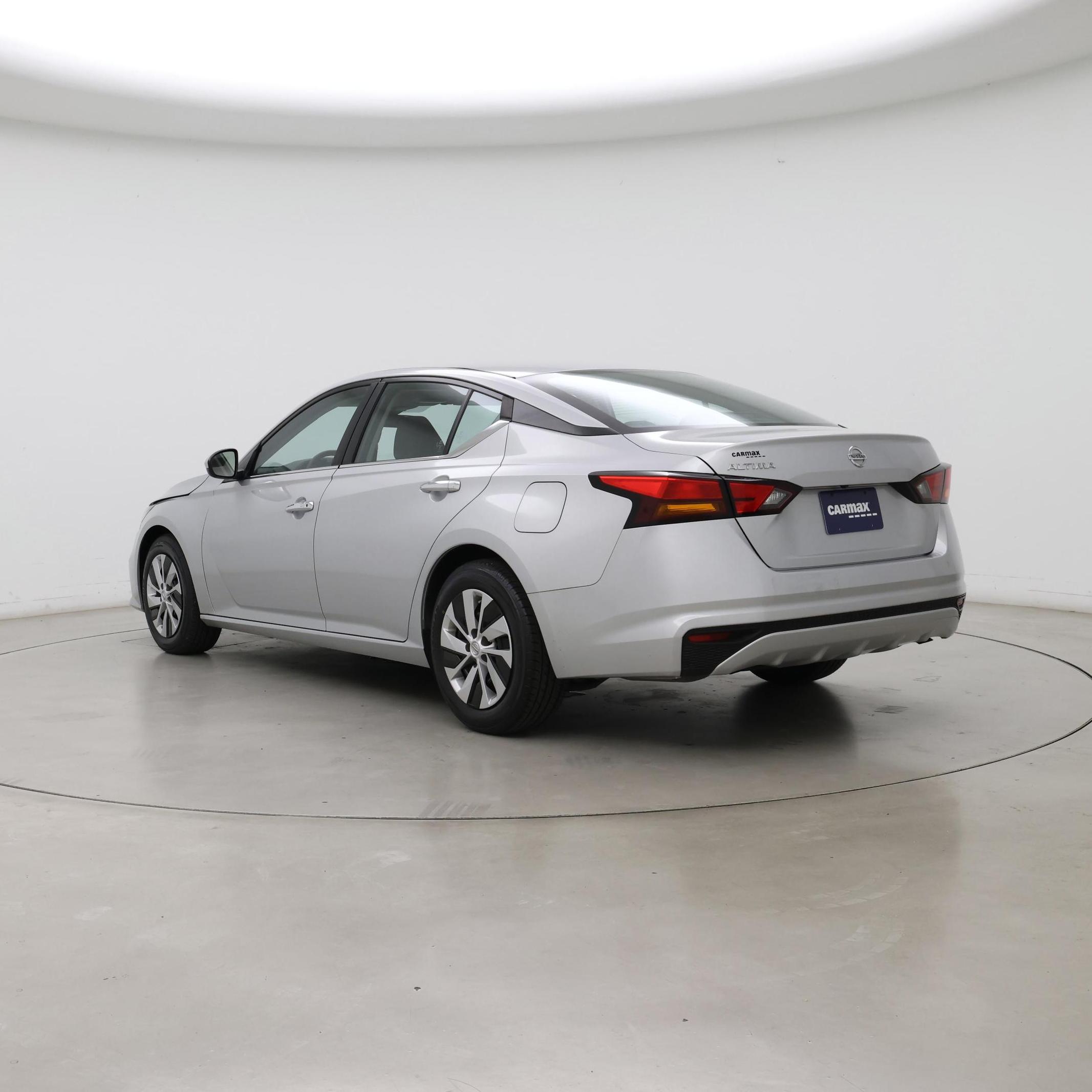 Thumbnail: 2022 Nissan Altima - 2