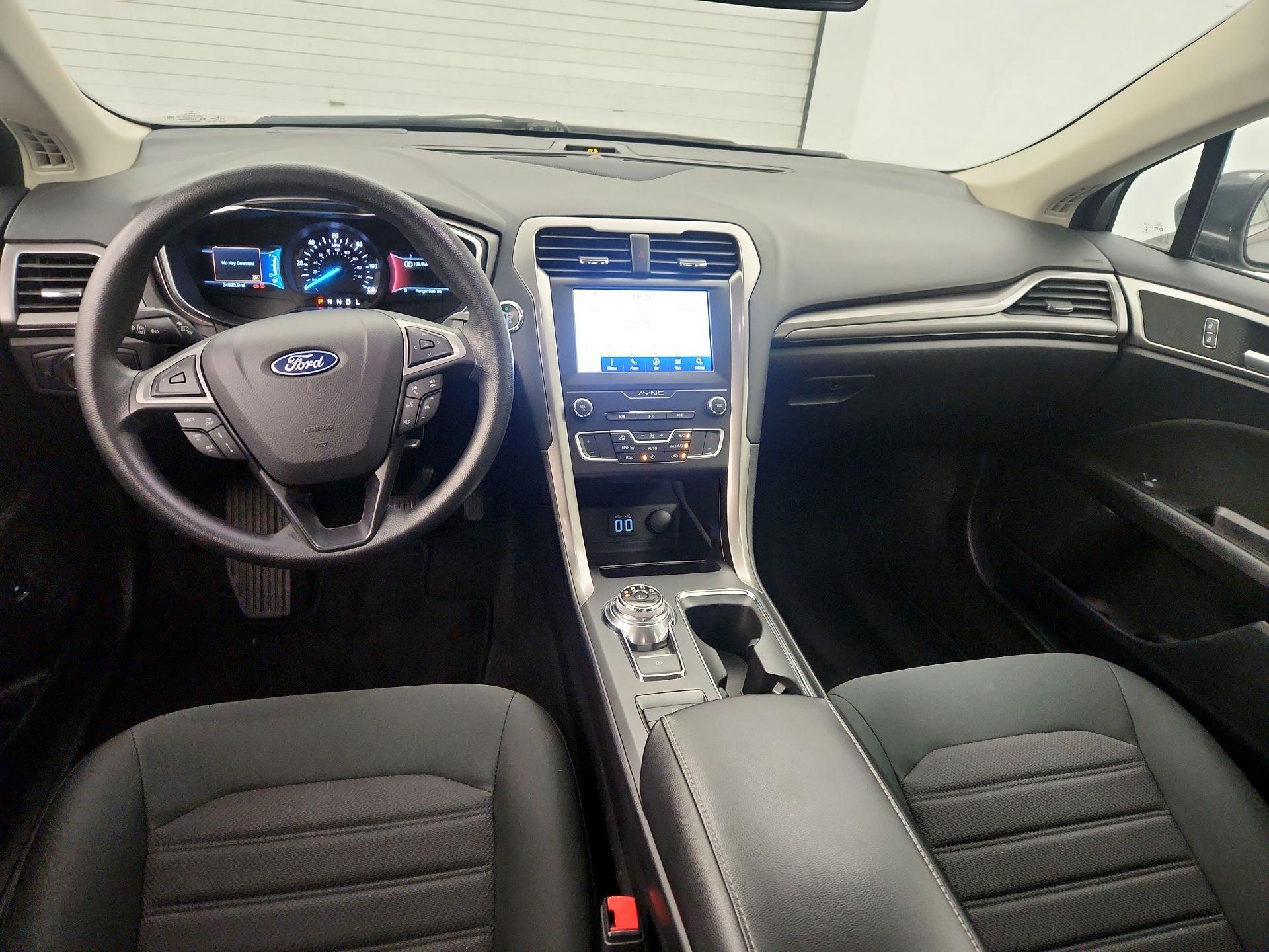 Thumbnail: 2020 Ford Fusion - 9