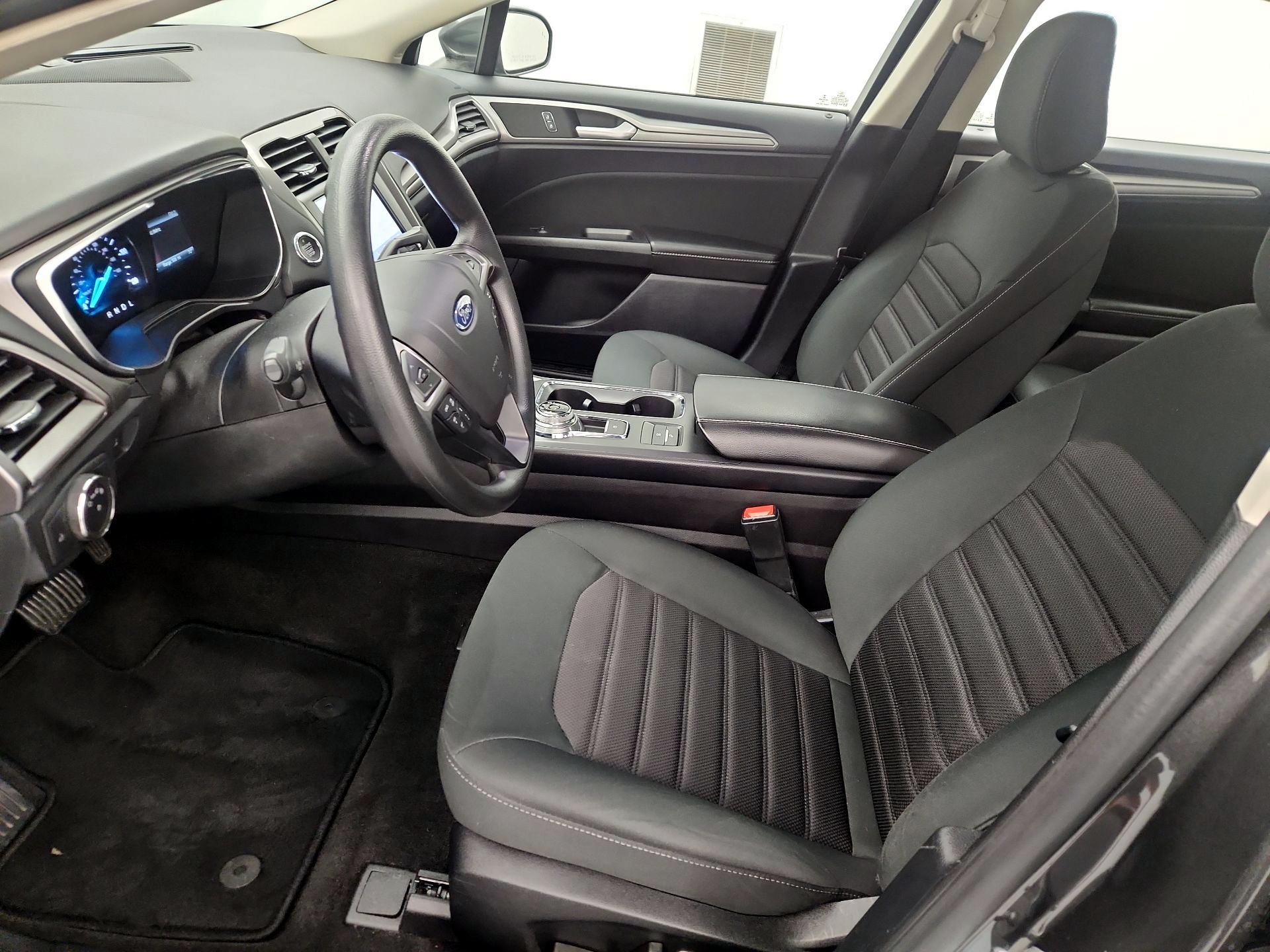 Thumbnail: 2020 Ford Fusion - 11