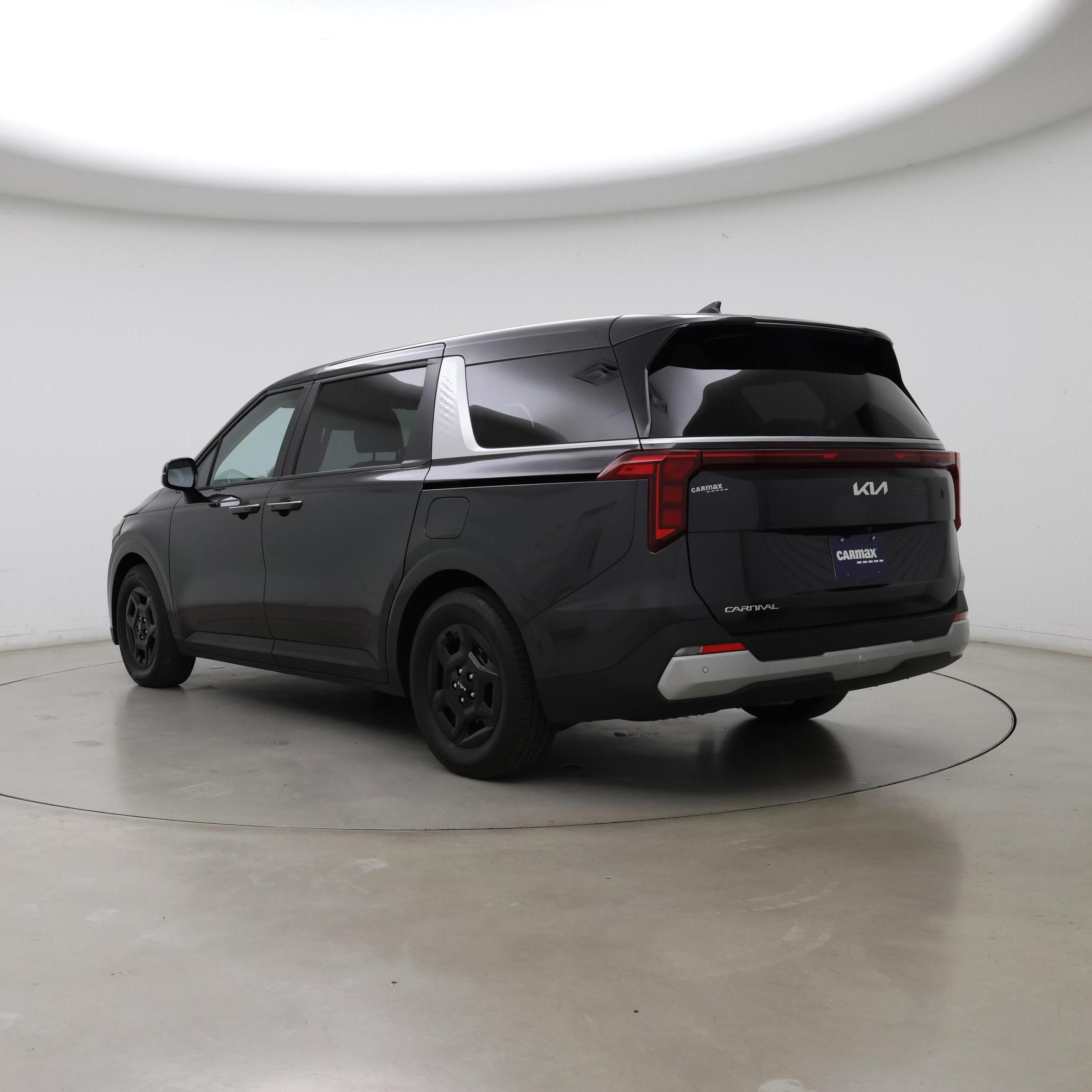 Thumbnail: 2025 Kia Carnival - 2