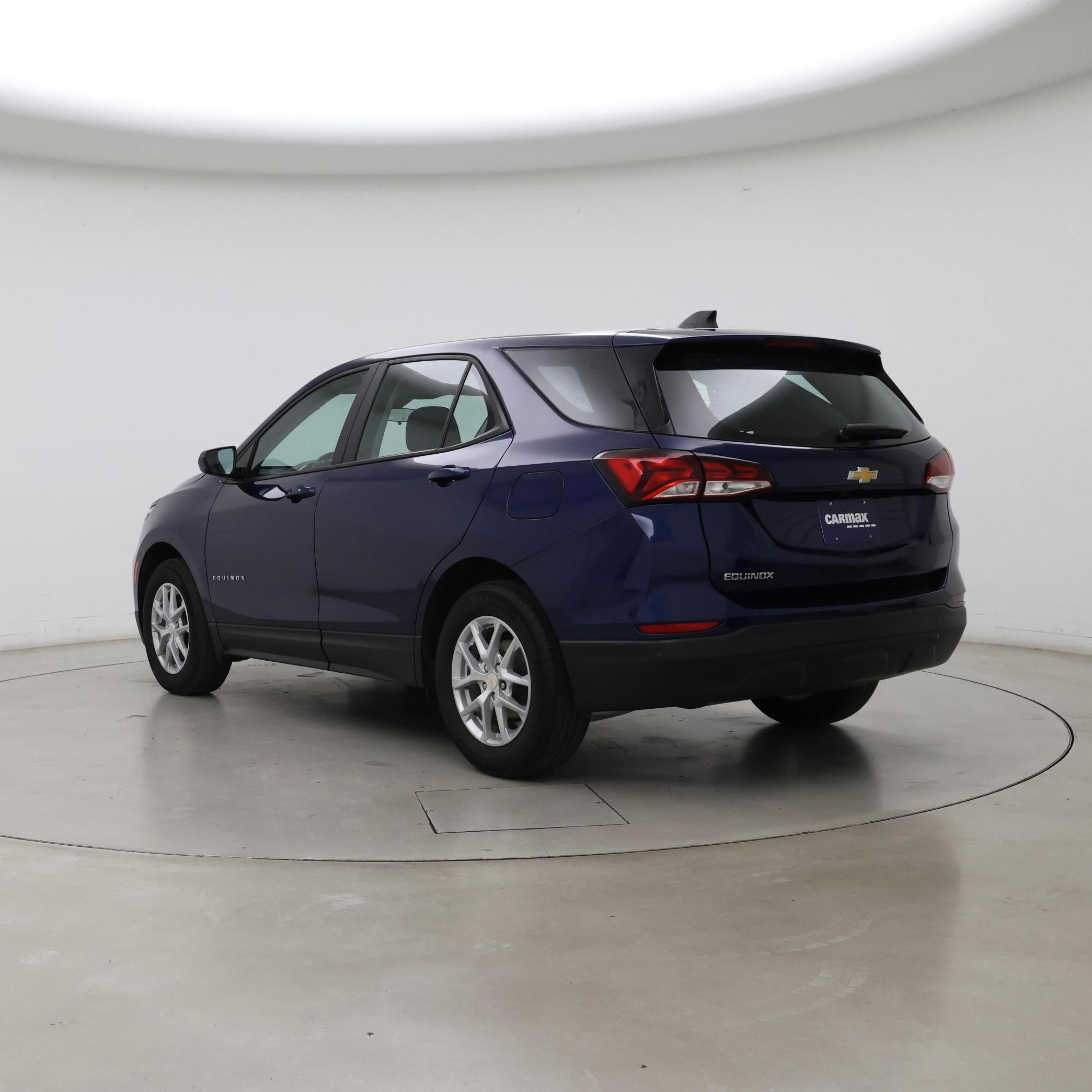 Thumbnail: 2023 Chevrolet Equinox - 2