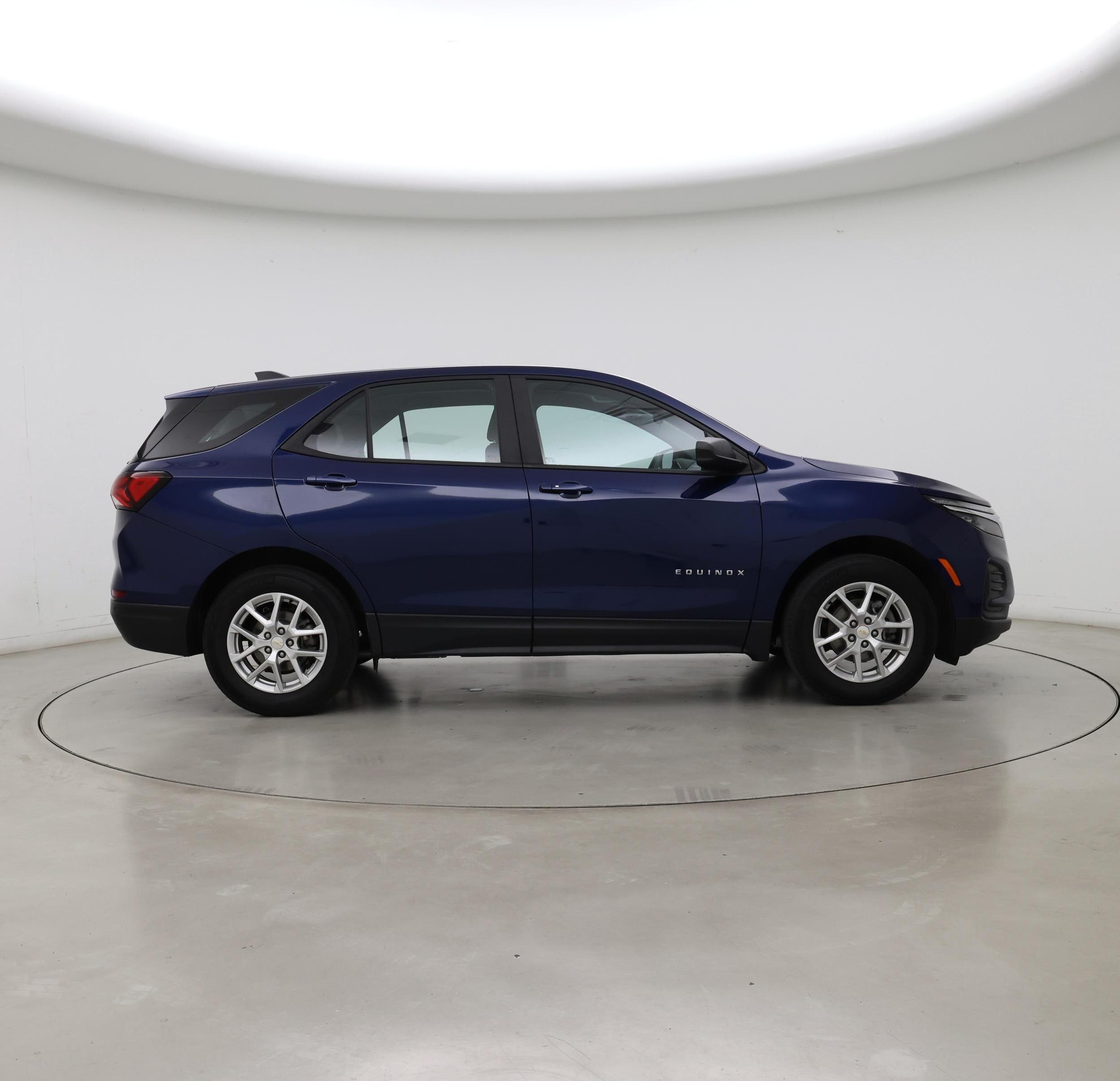Thumbnail: 2023 Chevrolet Equinox - 7