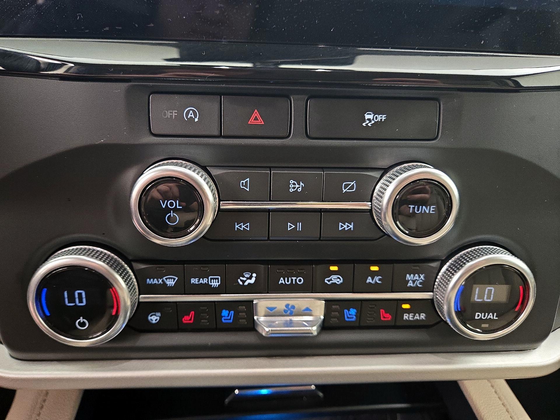 Thumbnail: 2024 Ford Expedition MAX - 17