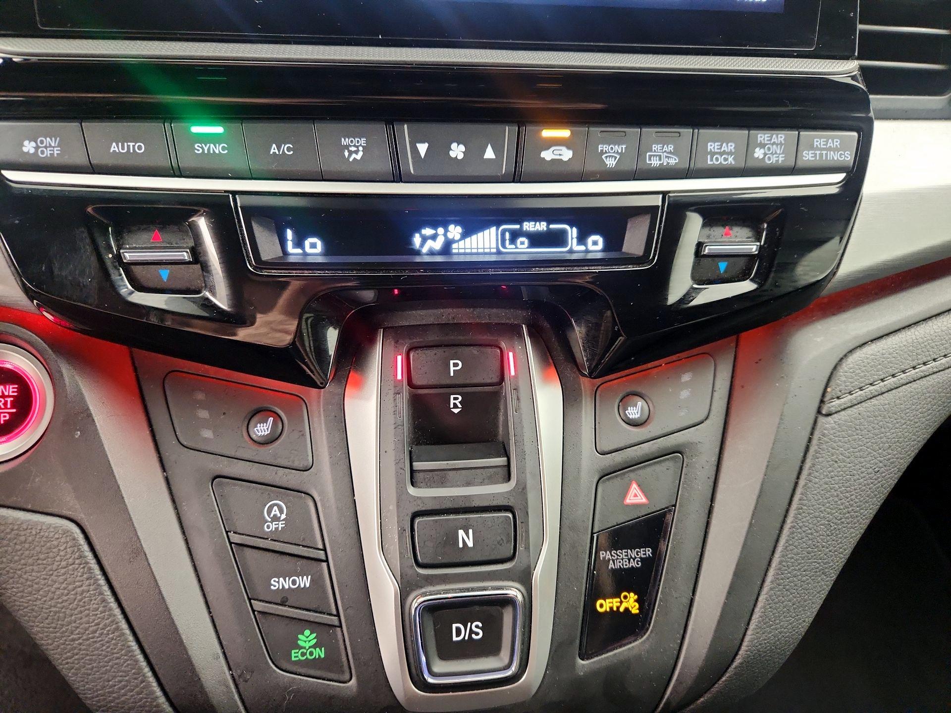 Thumbnail: 2025 Honda Odyssey - 16