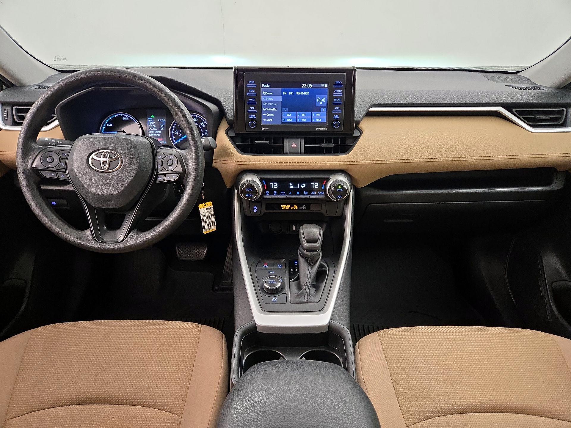 Thumbnail: 2021 Toyota RAV4 - 9