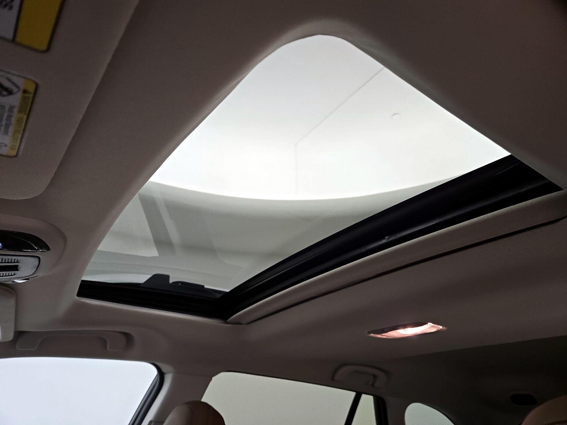 Thumbnail: 2022 Subaru Outback - 20