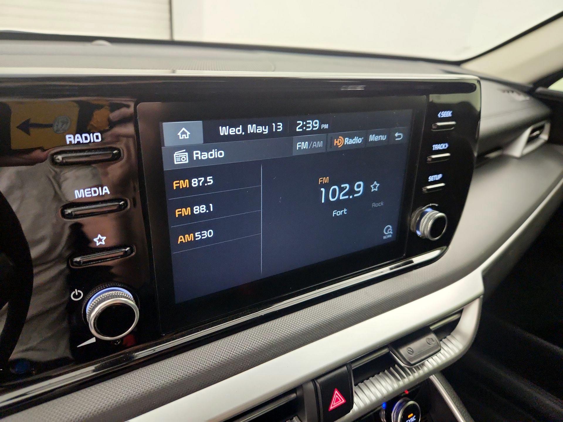 Thumbnail: 2021 Kia K5 - 15