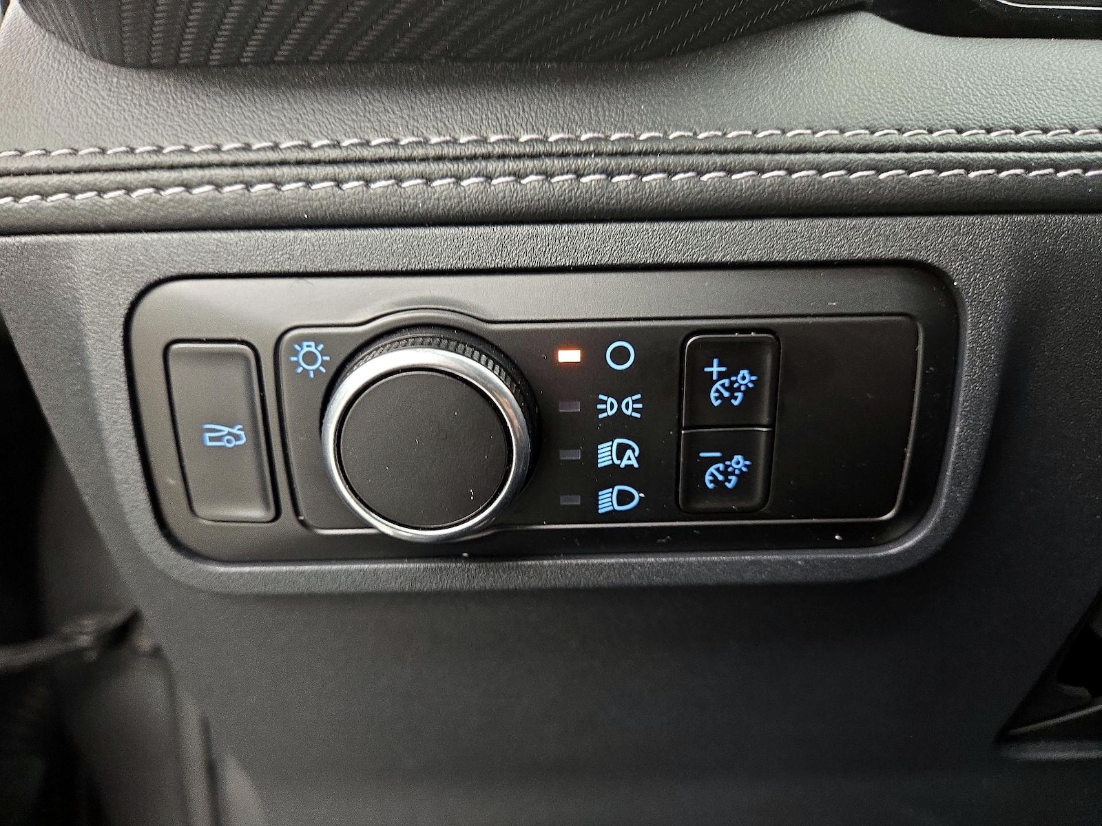 2025 Ford Mustang EcoBoost Premium - Photo 14