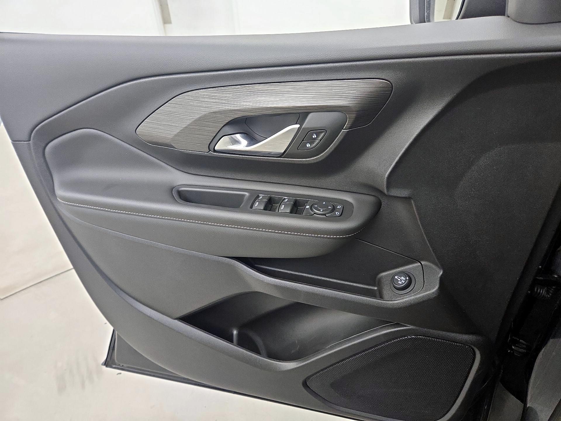 Thumbnail: 2024 GMC Terrain - 12