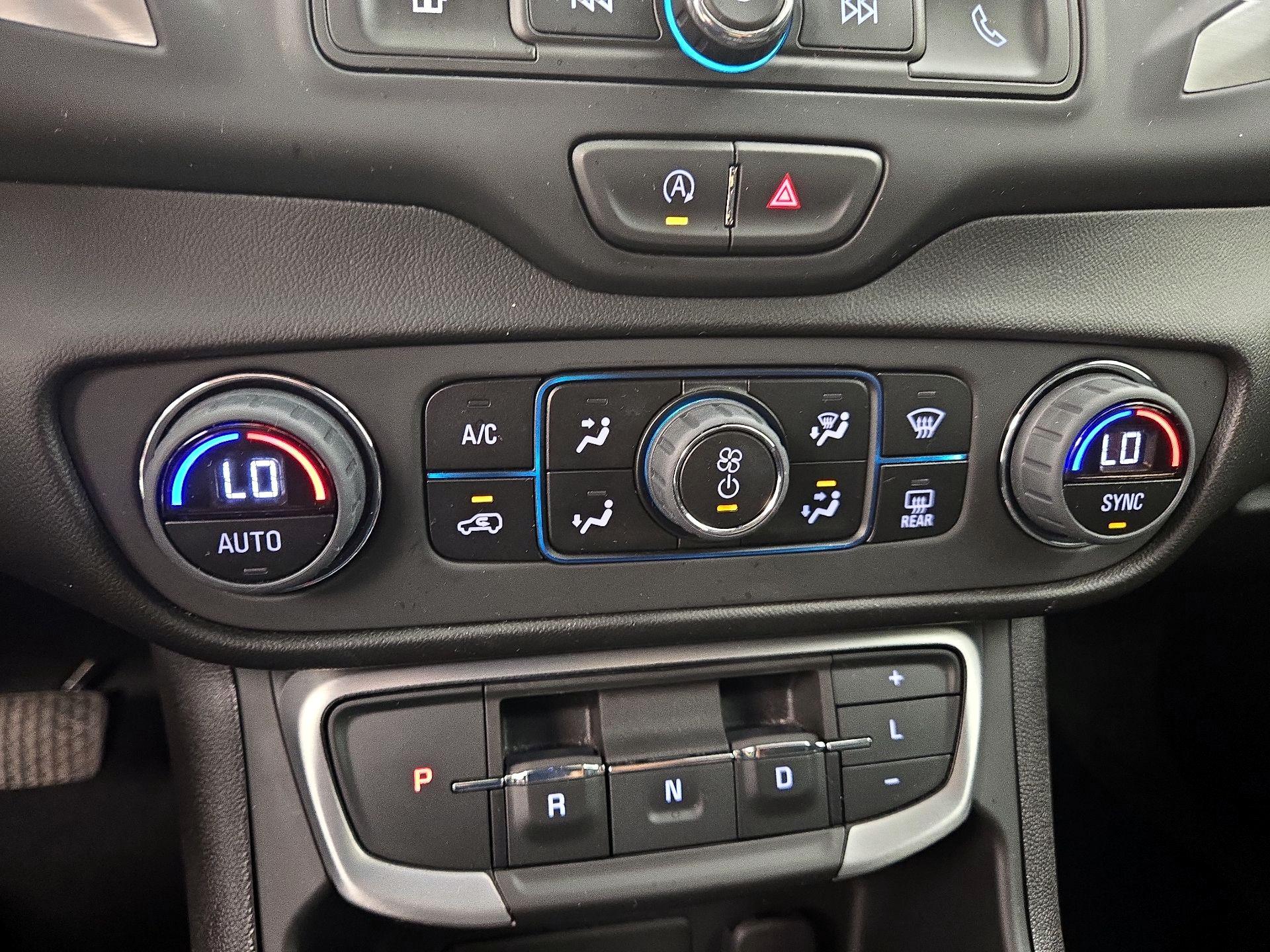 Thumbnail: 2024 GMC Terrain - 16