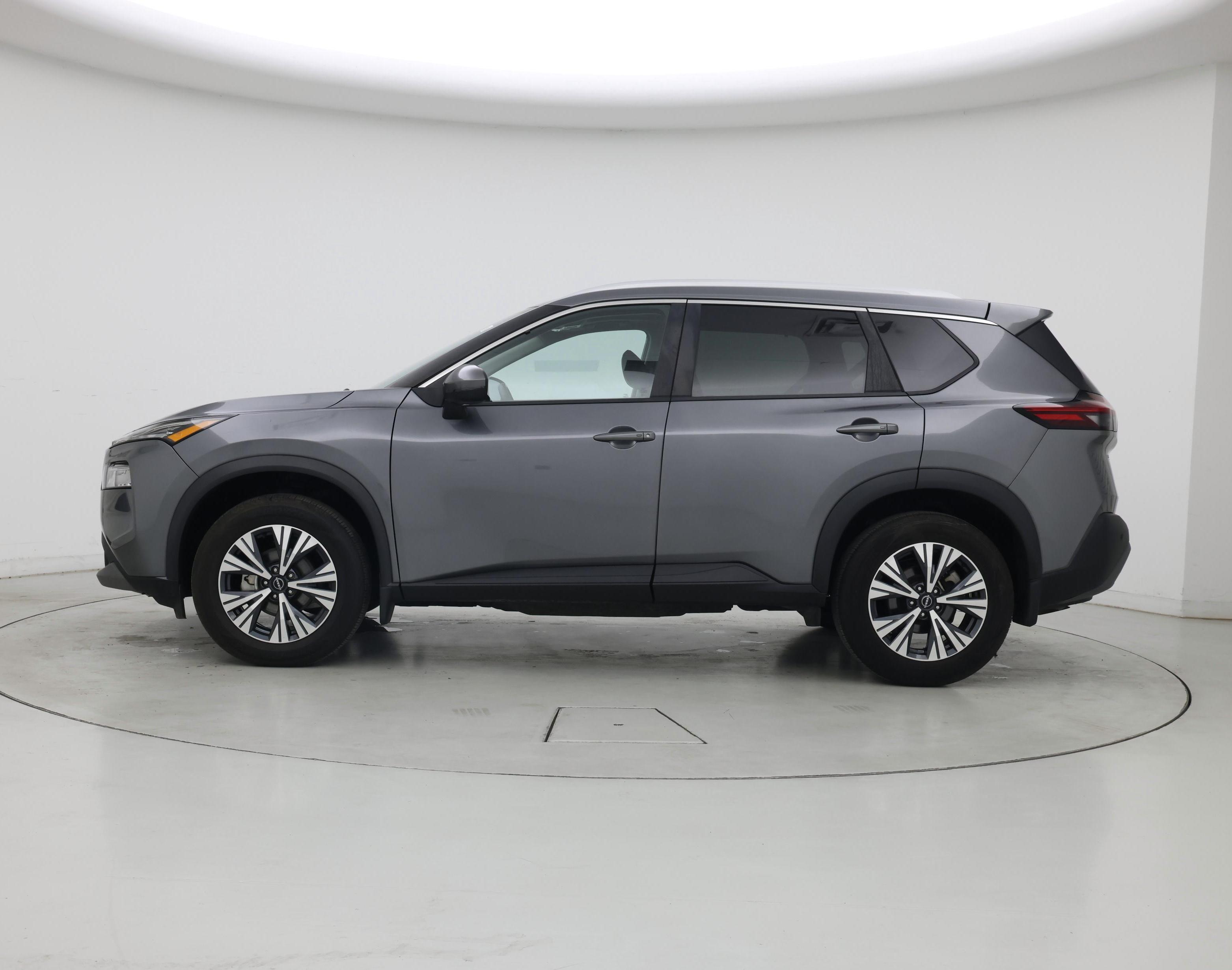 Thumbnail: 2022 Nissan Rogue - 3