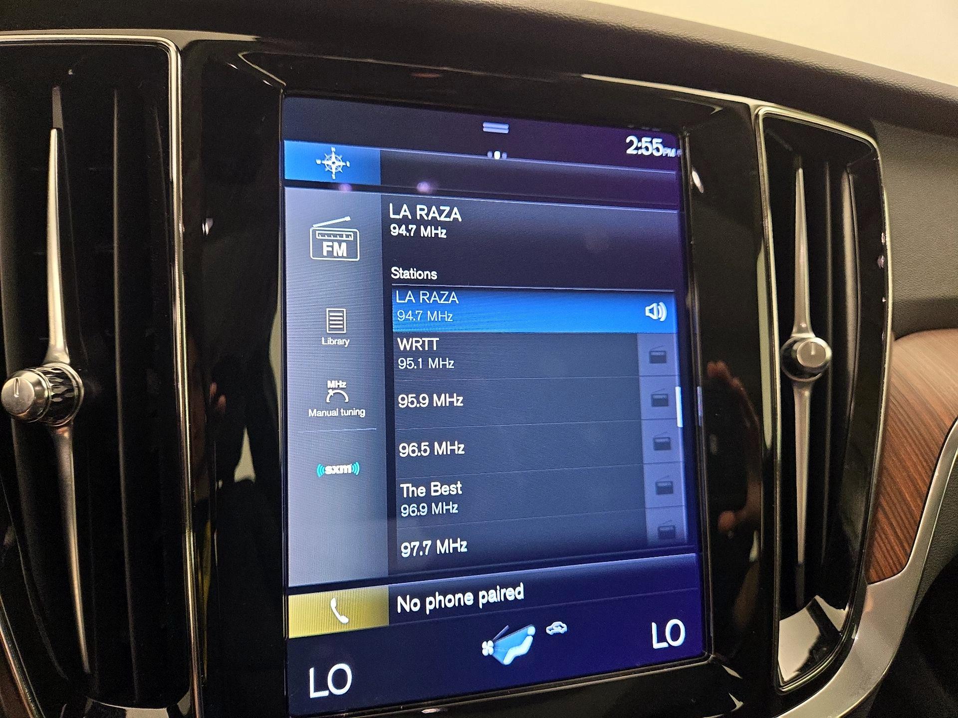 Thumbnail: 2022 Volvo S60 - 15