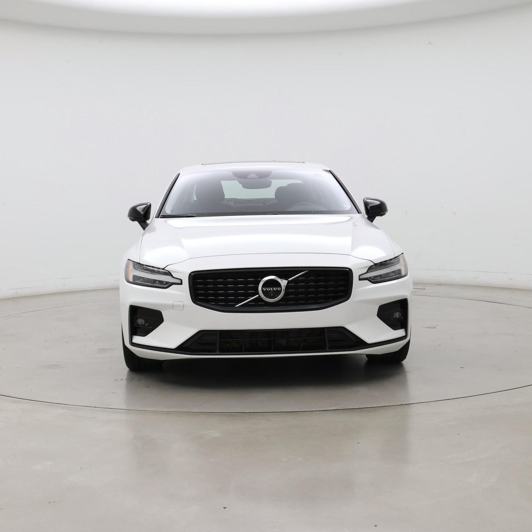 Thumbnail: 2022 Volvo S60 - 5