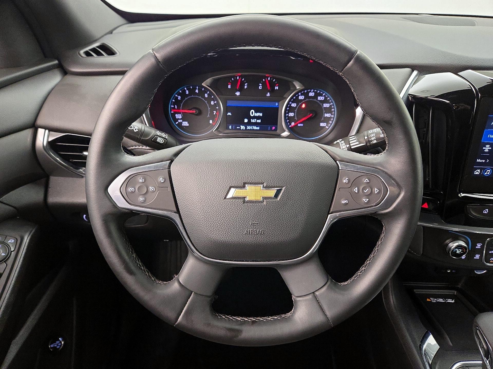 Thumbnail: 2023 Chevrolet Traverse - 10