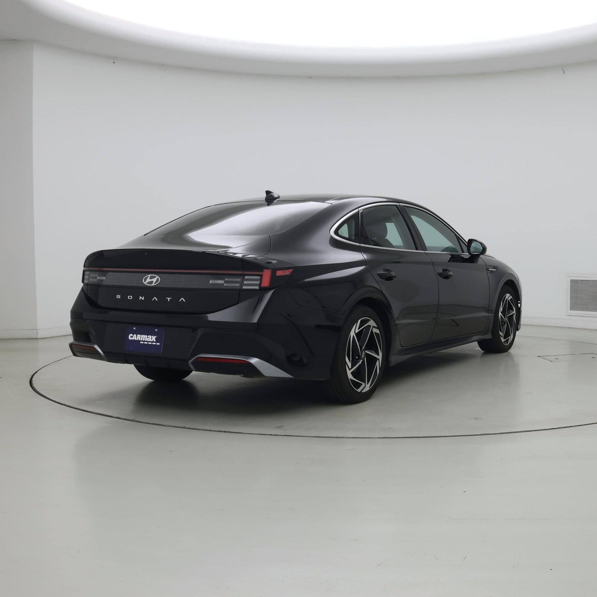 Thumbnail: 2024 Hyundai Sonata - 8
