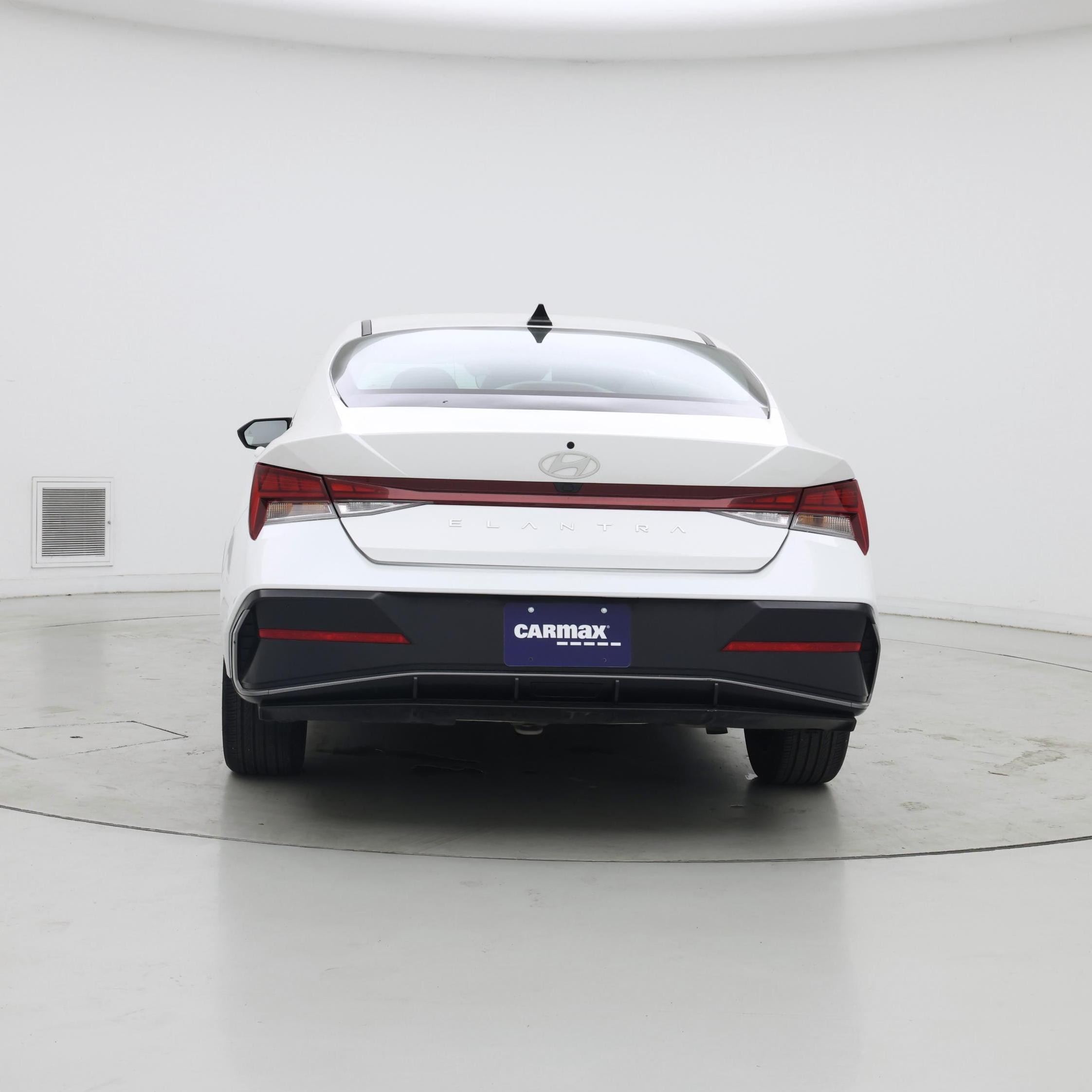 Thumbnail: 2024 Hyundai Elantra - 6
